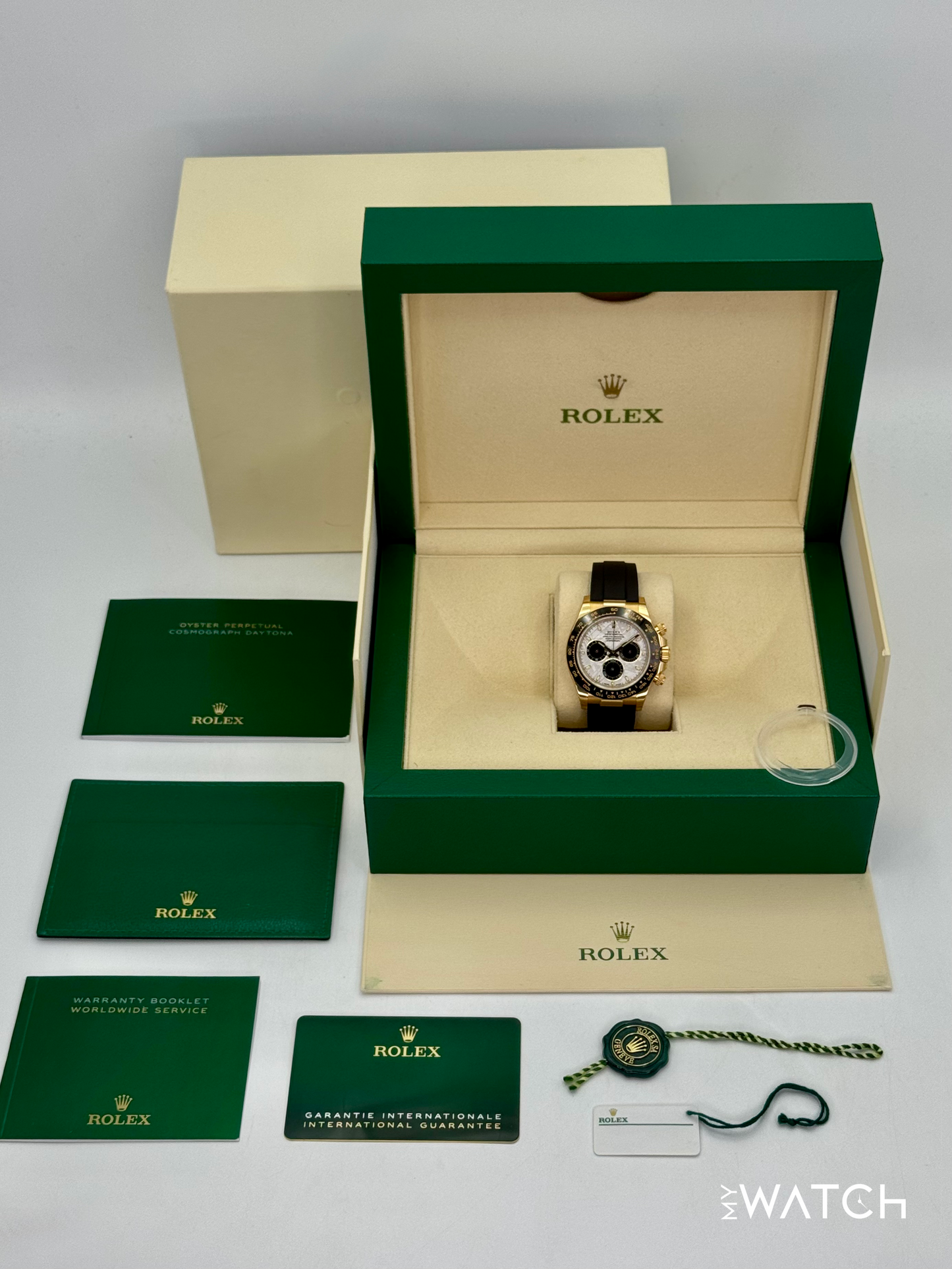 2022 Rolex Daytona 40mm 116518LN Yellow Gold Oysterflex Meteorite Dial (STICKERED)