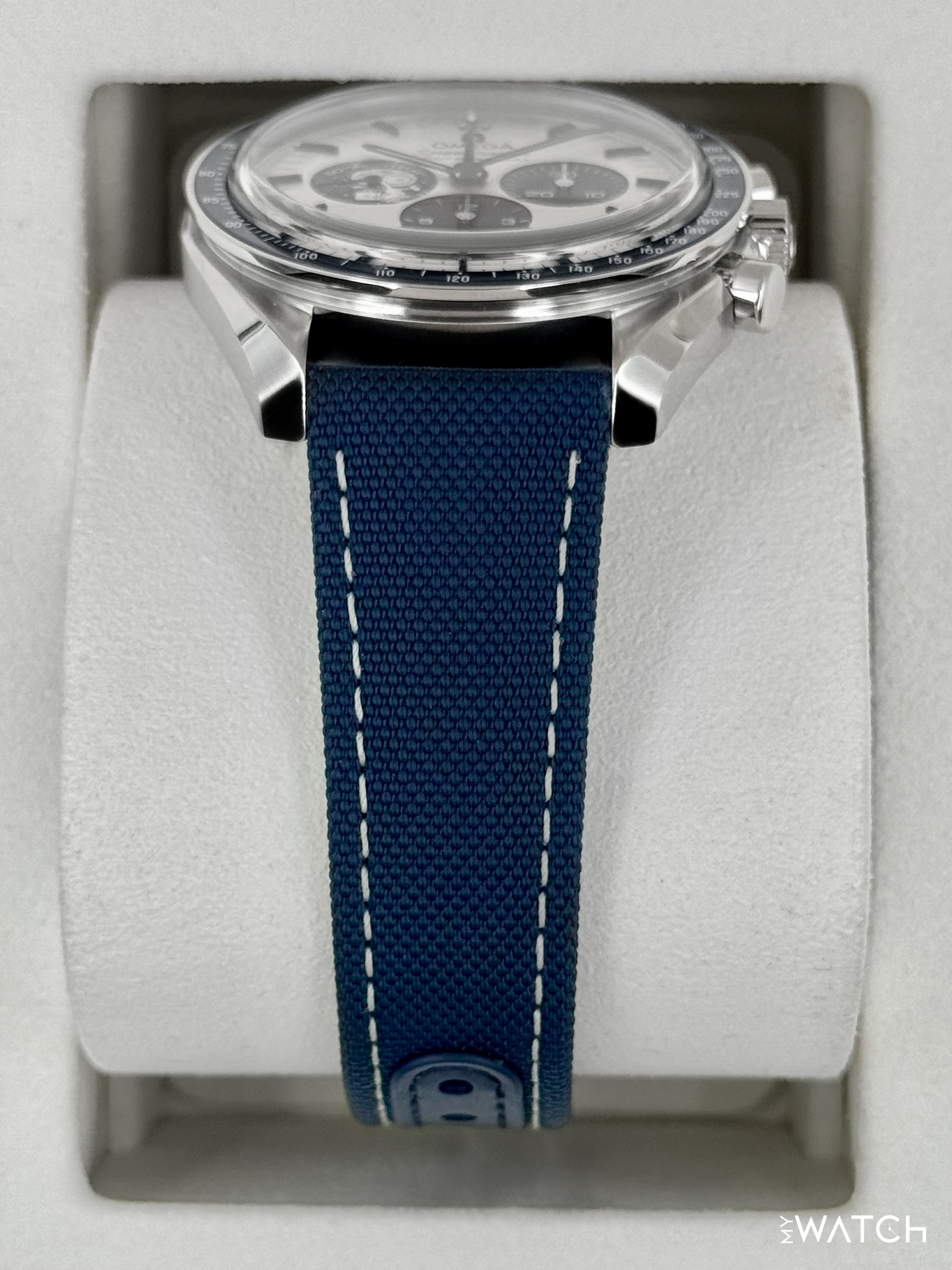 NEW 2026 Omega Speedmaster Silver Snoopy Award 310.32.42.50.02.001 - MyWatchLLC