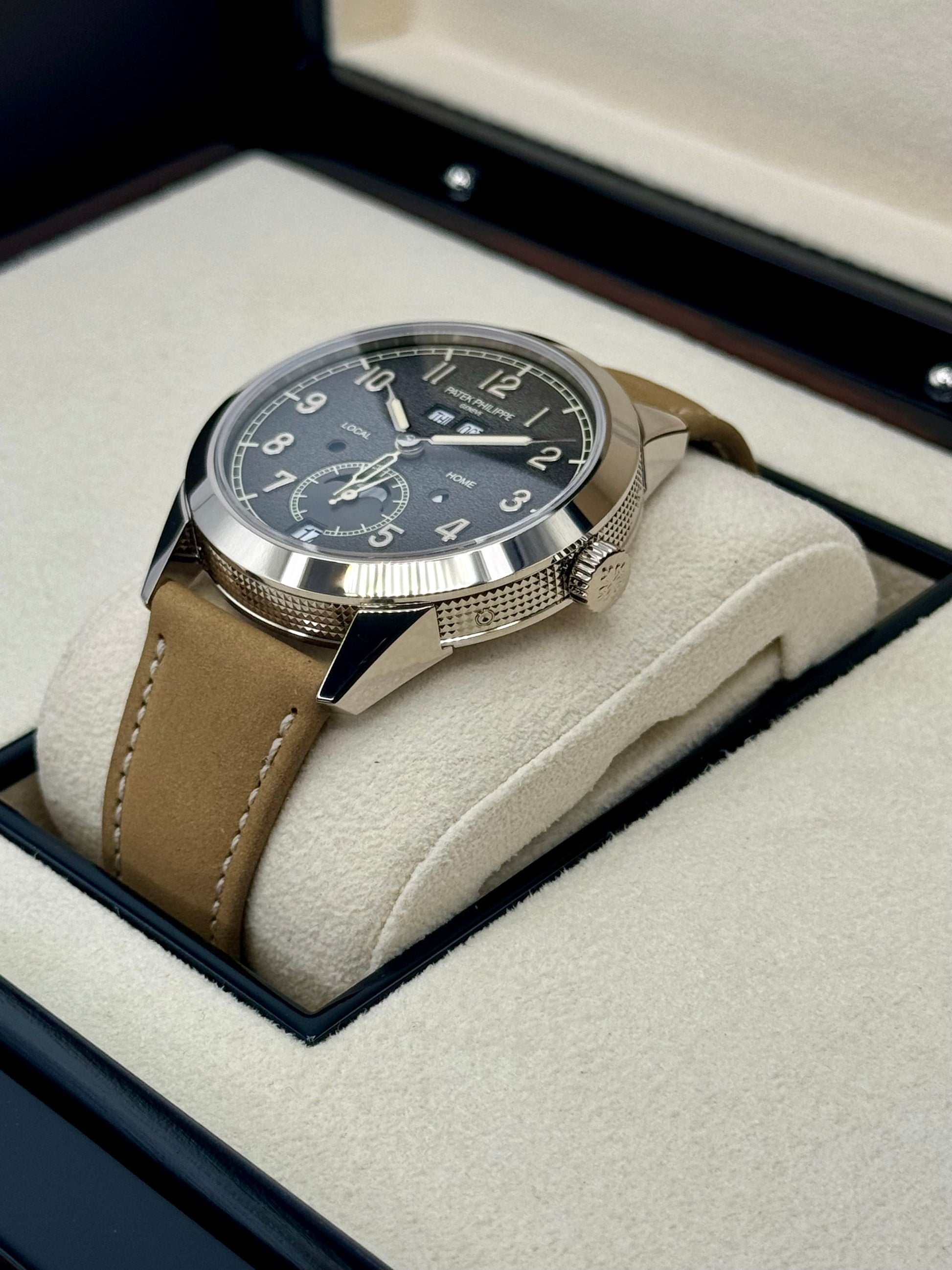 2022 Patek Philippe 42mm 5326G Annual Calendar Travel Time Compliations - MyWatchLLC