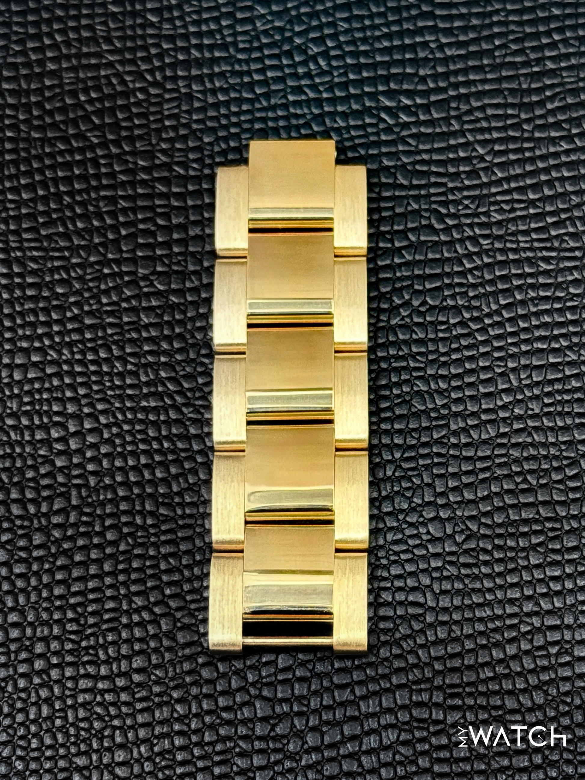 Rolex Sky-Dweller 326938 Yellow Gold Oyster Link - MyWatchLLC