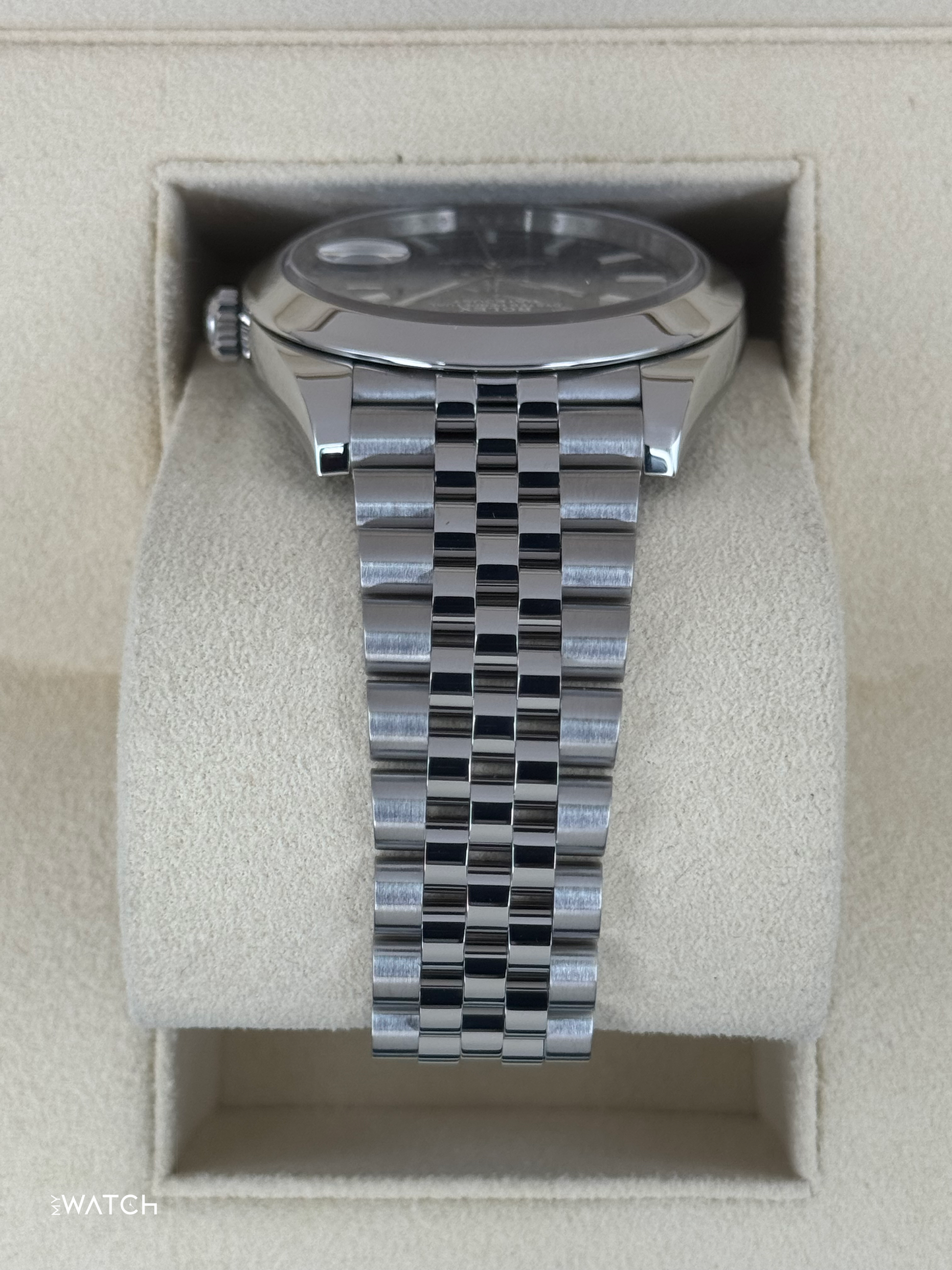 2023 Rolex Datejust 41mm 126300 Stainless Steel Jubilee Blue Dial - MyWatchLLC