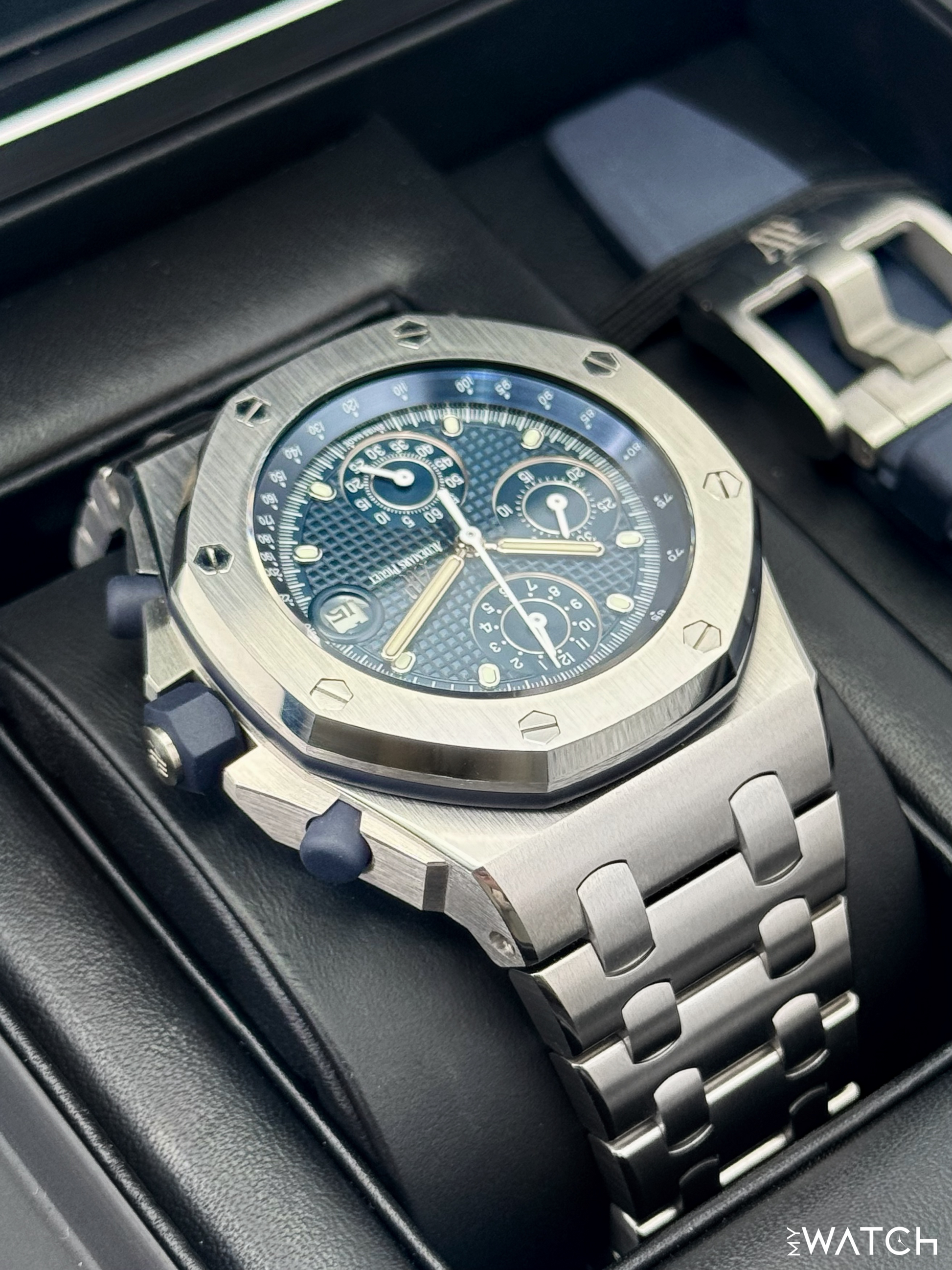 2021 Audemars Piguet Royal Oak Offshore Chrono "The Beast" 42mm 26238ST Blue Dial - MyWatchLLC