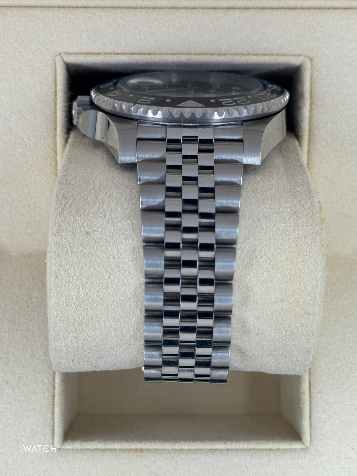 2019 Rolex GMT-Master II "Batgirl" 40mm 126710BLNR Jubilee