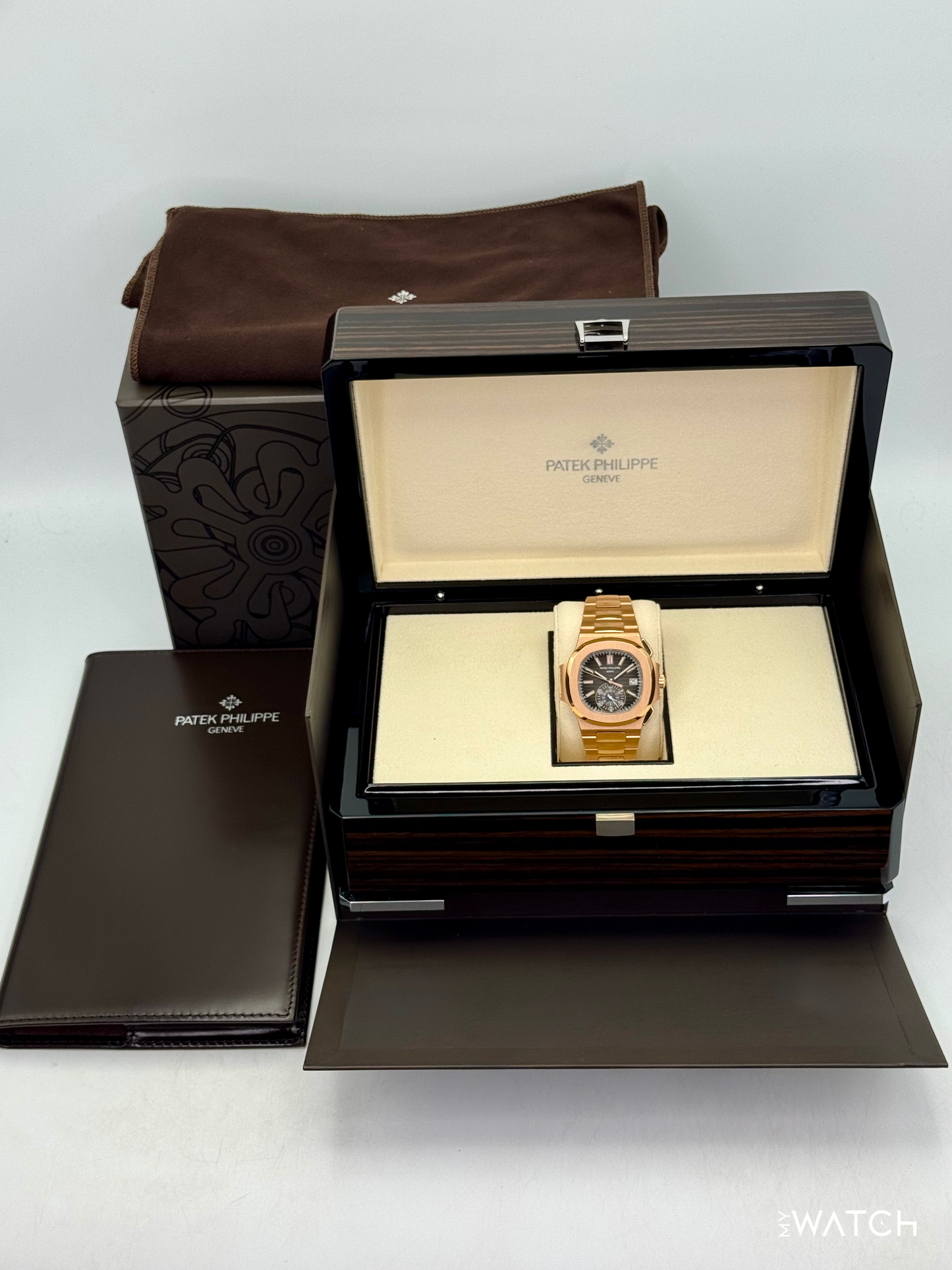 2023 Patek Philippe Nautilus Chrono 40.5mm 5980/1R Rose Gold Gray Dial
