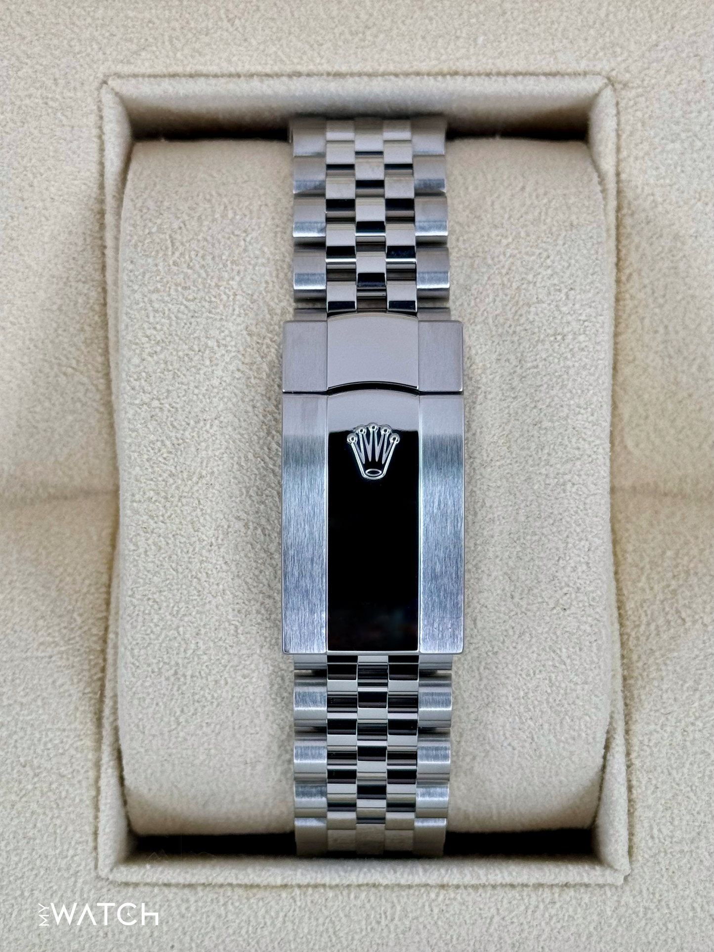 2024 Rolex Datejust 41mm 126334 Stainless Steel Jubilee Rhodium Diamond Dial
