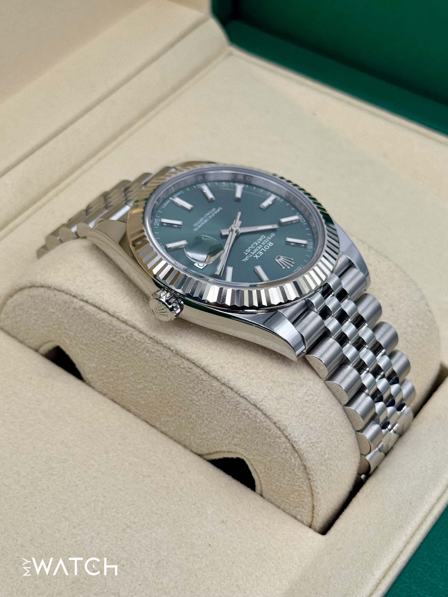 2025 Rolex Datejust 41mm 126334 Jubilee Green Dial