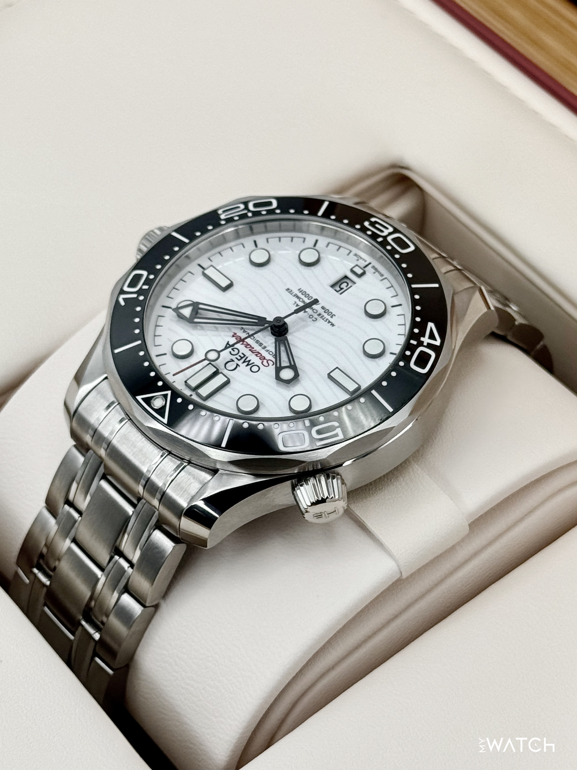 NEW 2026 Omega Seamaster 42mm 210.30.42.20.04.001 Stainless Steel White Dial - MyWatchLLC