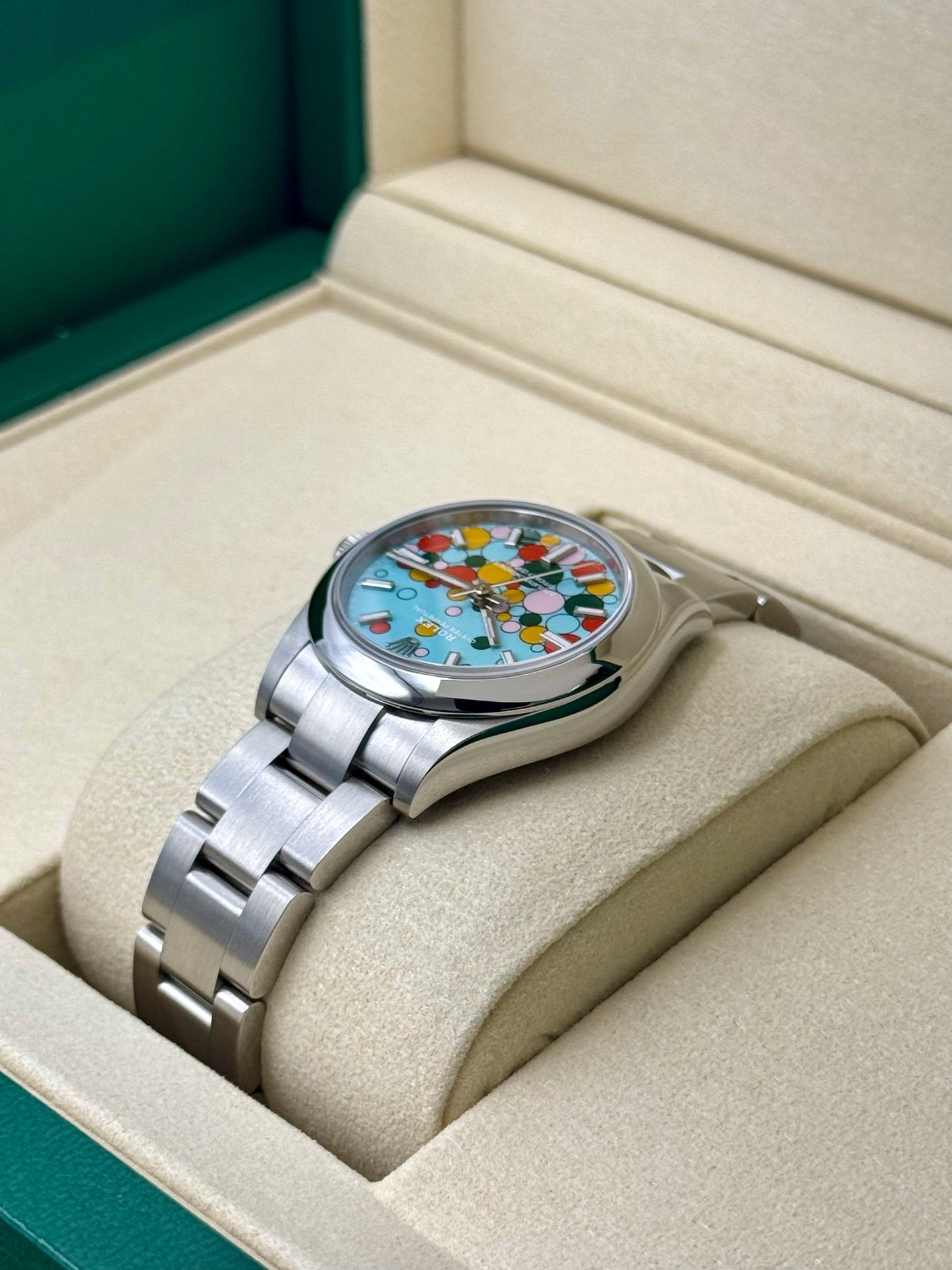 NEW 2025 Rolex Oyster Perpetual 31mm 277200 Celebration Dial