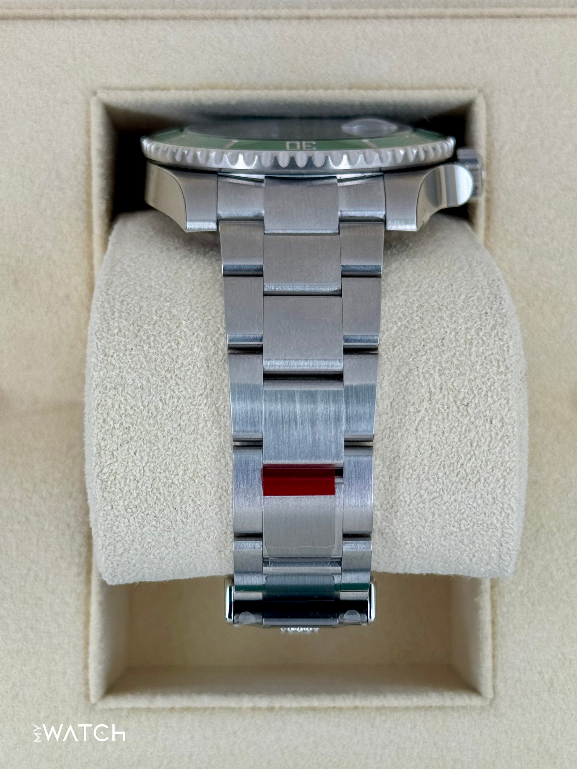 NEW OLD STOCK 2020 Rolex Submariner “Hulk” 40mm 116610LV Green Dial (STICKERED) - MyWatchLLC