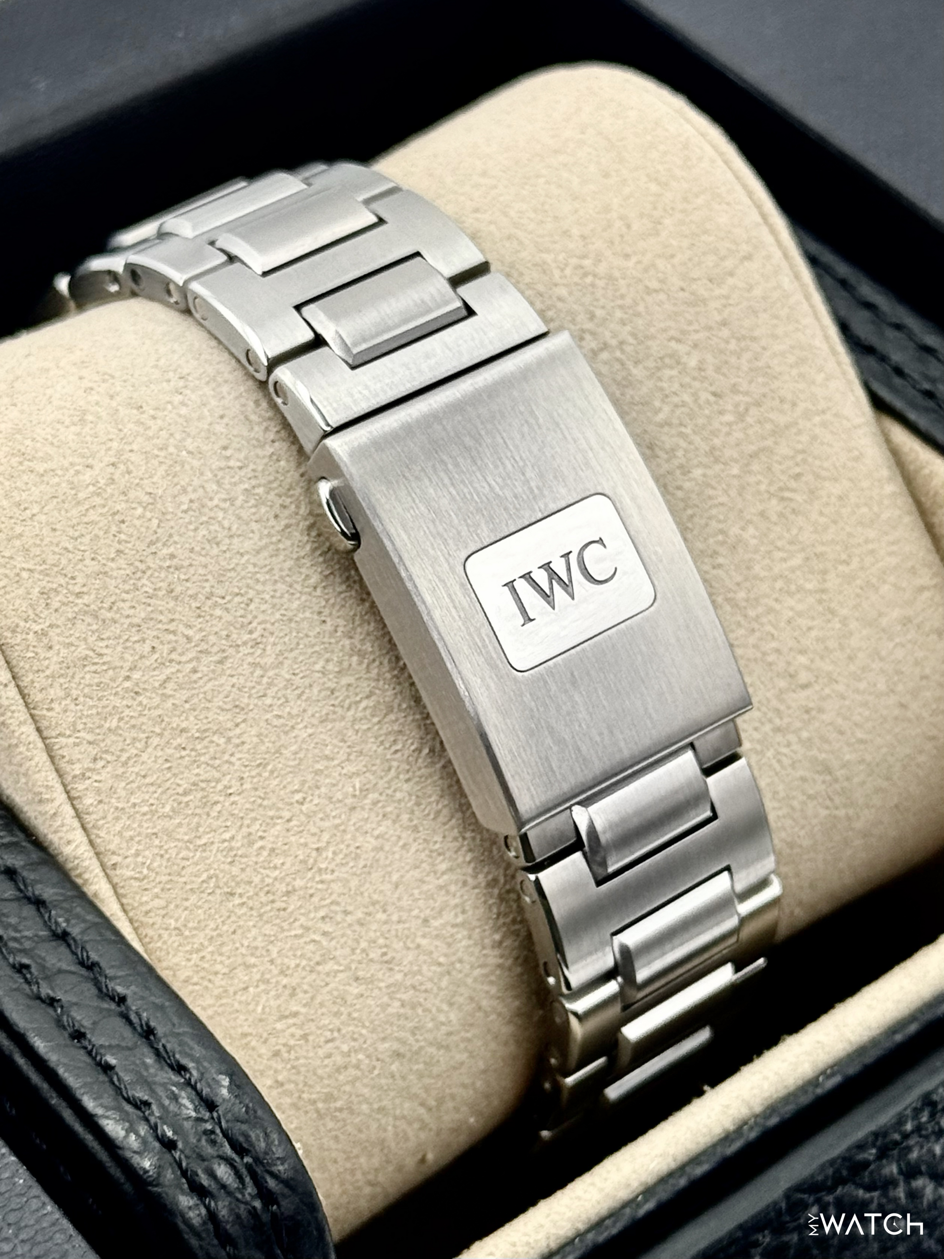 NEW 2026 IWC Ingenieur Automatic 40mm IW328907 Stainless Steel Blue Dial - MyWatchLLC