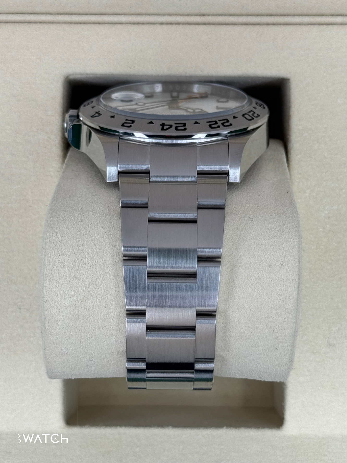 NEW 2025 Rolex Explorer II 42mm 226570 Polar White Dial