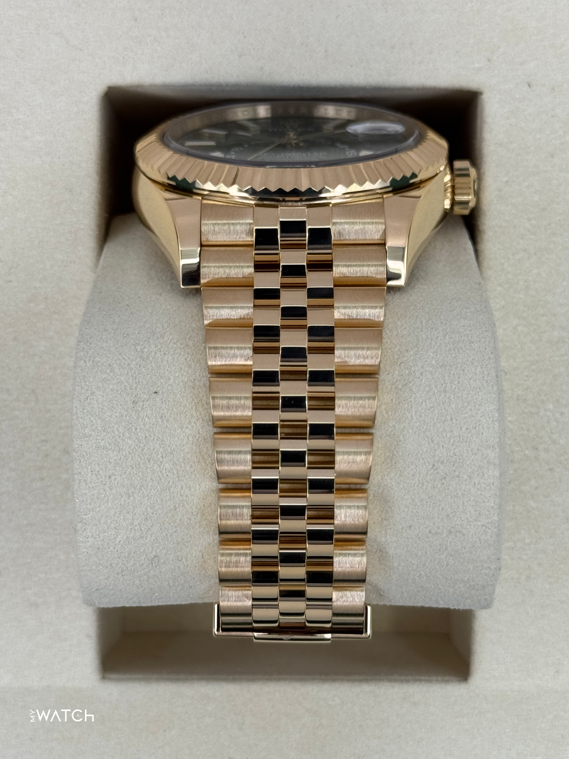 NEW 2025 Rolex Sky-Dweller 42mm 336938 Yellow Gold Jubilee Green Dial - MyWatchLLC