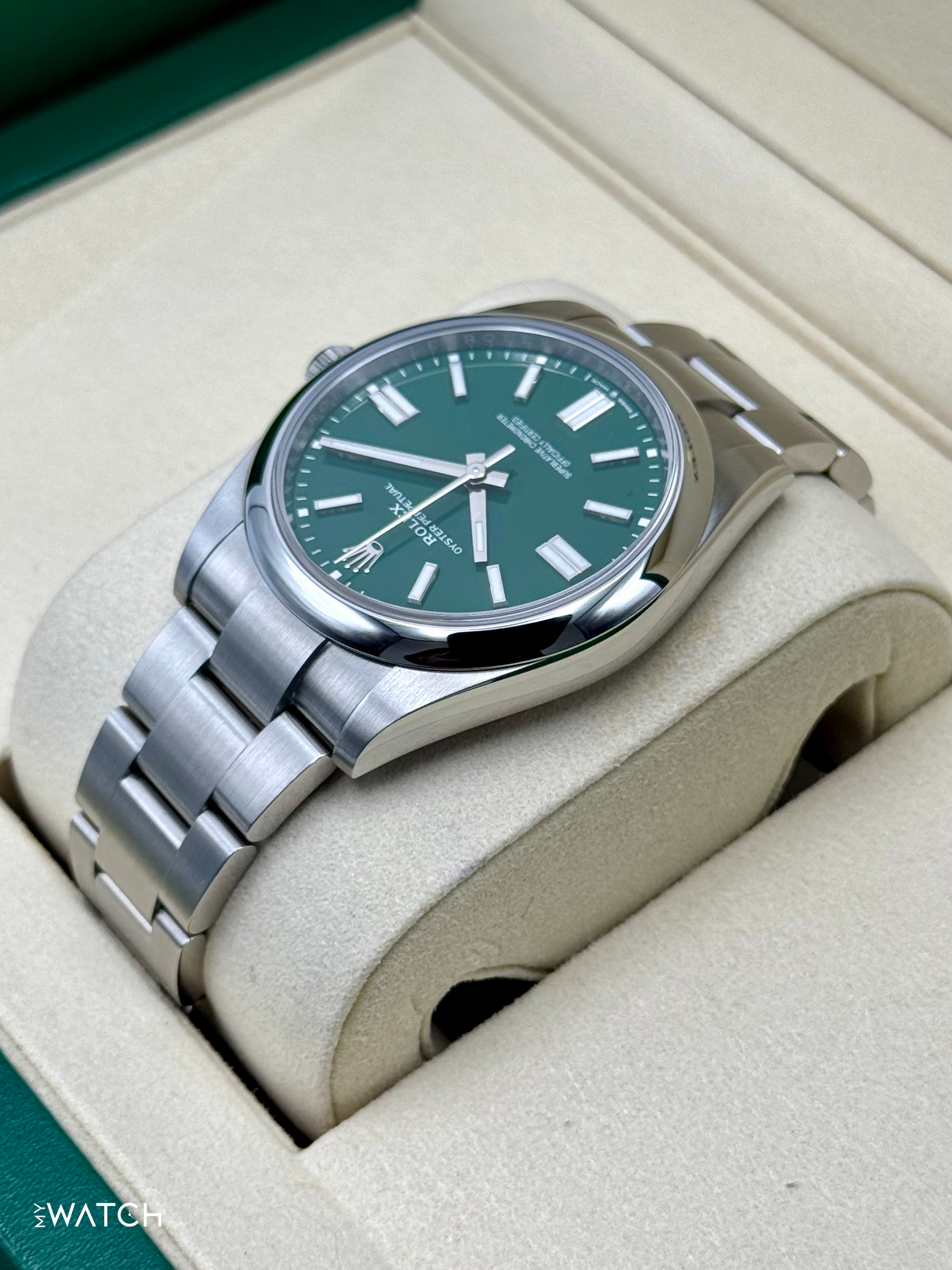 NEW 2025 Rolex Oyster Perpetual 41mm 124300 Green Dial - MyWatchLLC