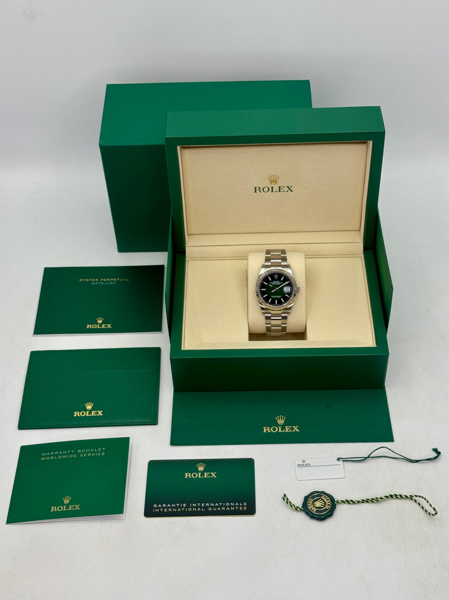 NEW 2026 Rolex Datejust 36mm 126234 Stainless Steel Oyster Green Ombre Dial