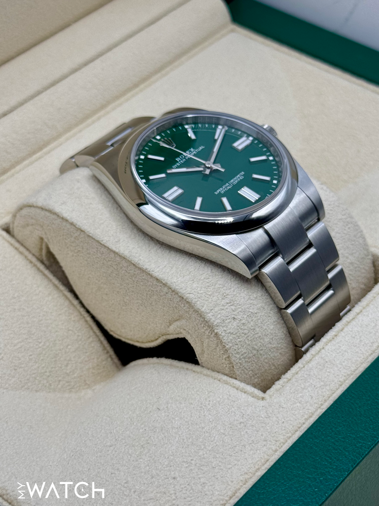 2024 Rolex Oyster Perpetual 41mm 124300 Green Dial