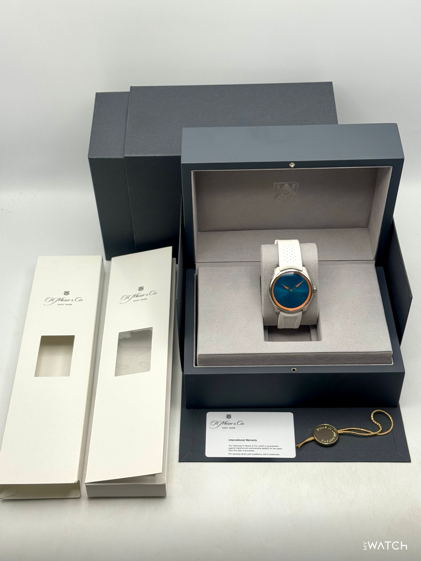 NEW 2026 H. Moser & Cie. Pioneer Centre Seconds 42.8mm 3201-1202 Blue Dial