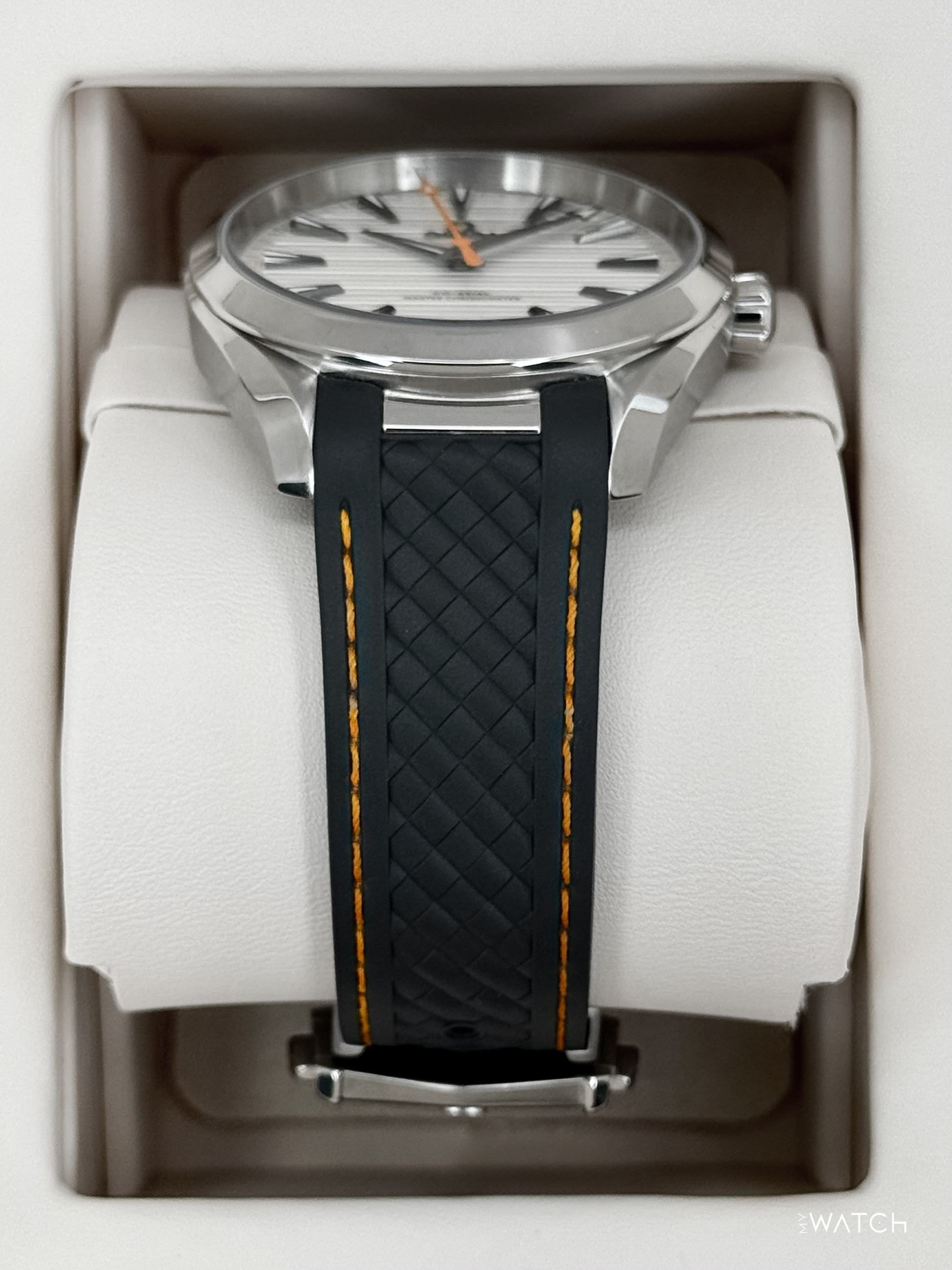 2025 Omega Seamaster Aqua Terra 41mm 220.12.41.21.02.002 Silver Dial - MyWatchLLC