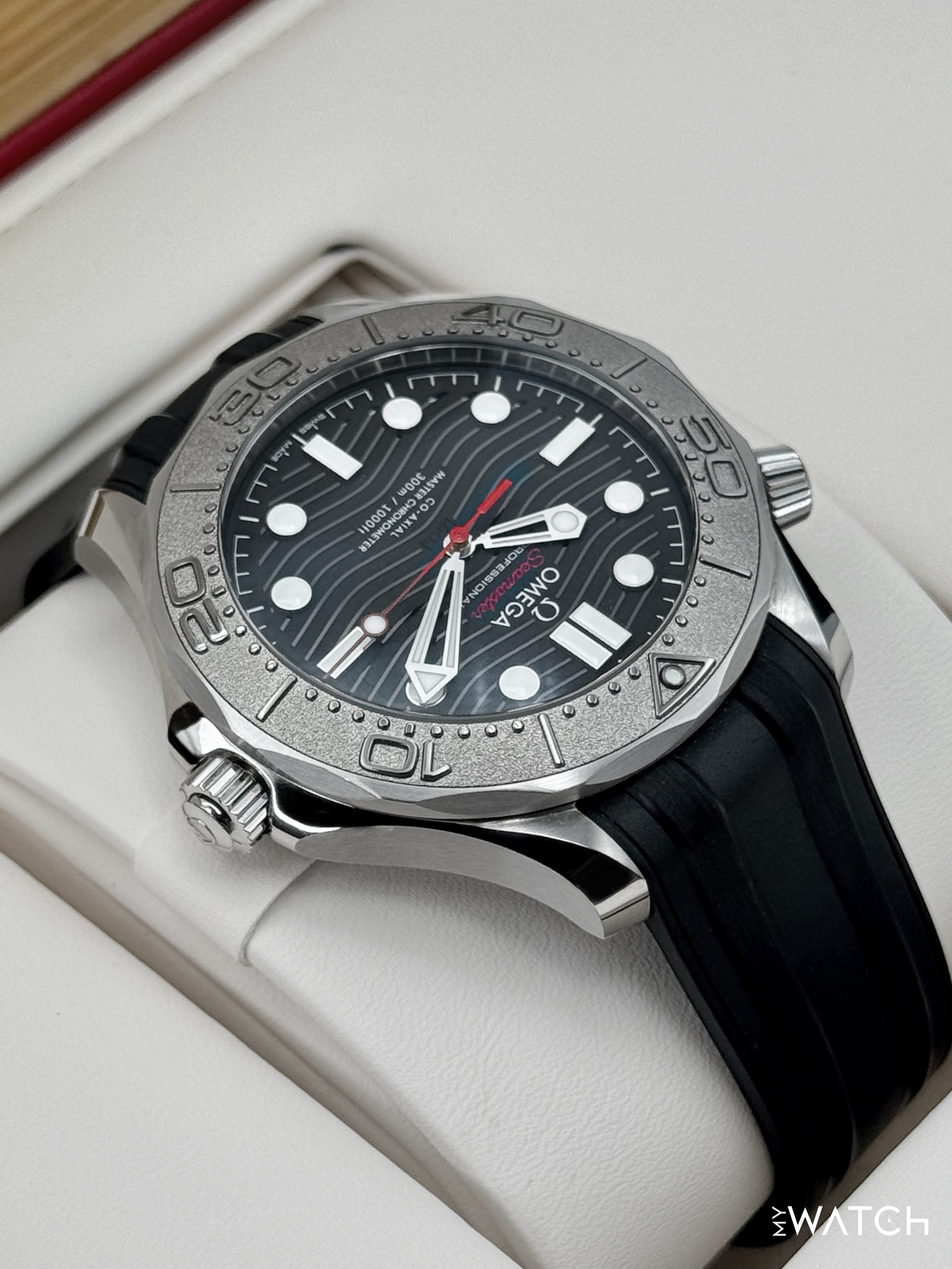 2025 Omega Seamaster Master Chronometer 42mm 210.32.42.20.01.002 Black Dial - MyWatchLLC
