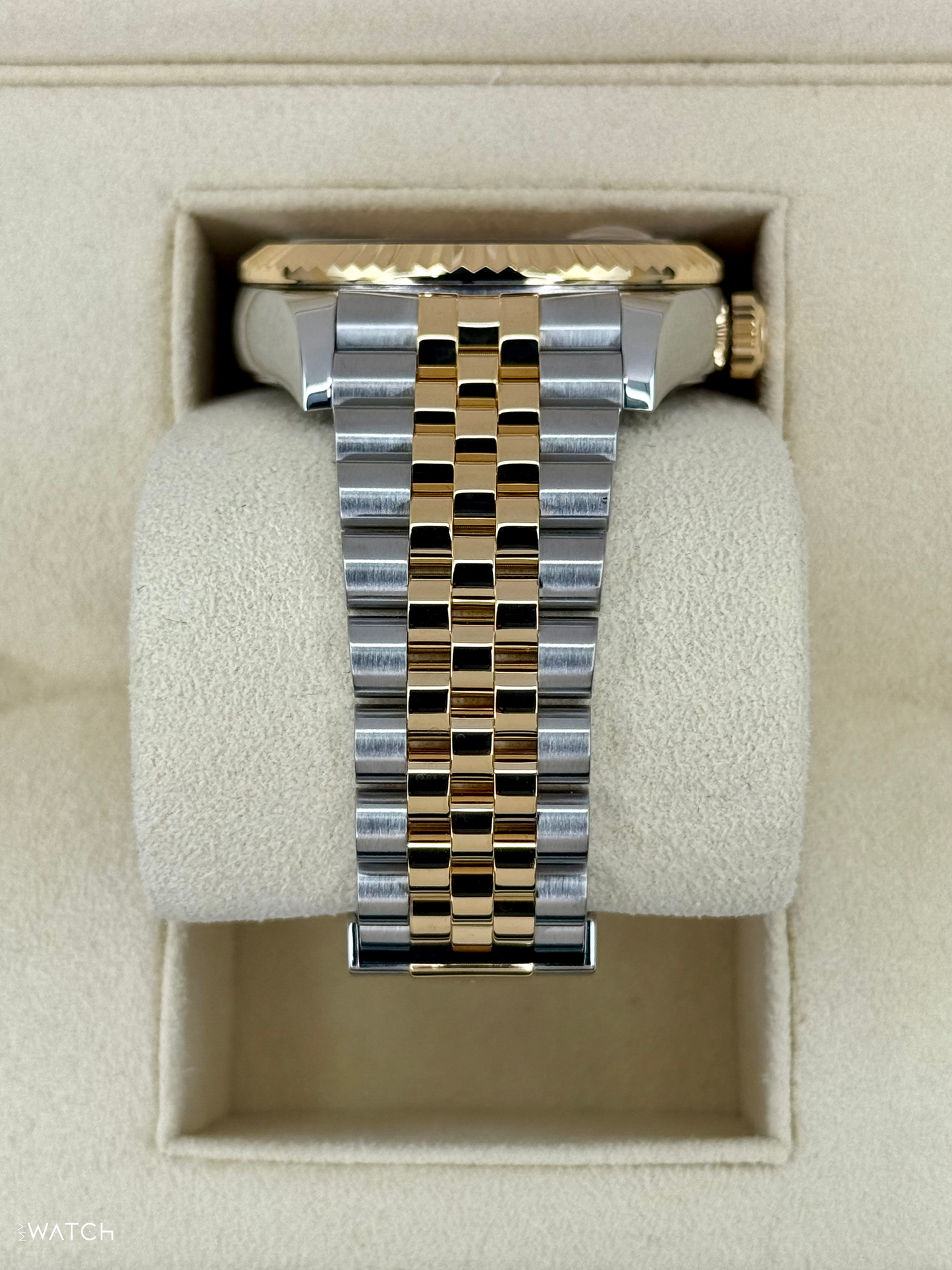 2022 Rolex Sky-Dweller 42mm 326933 Two-Tone Jubilee Champagne Dial