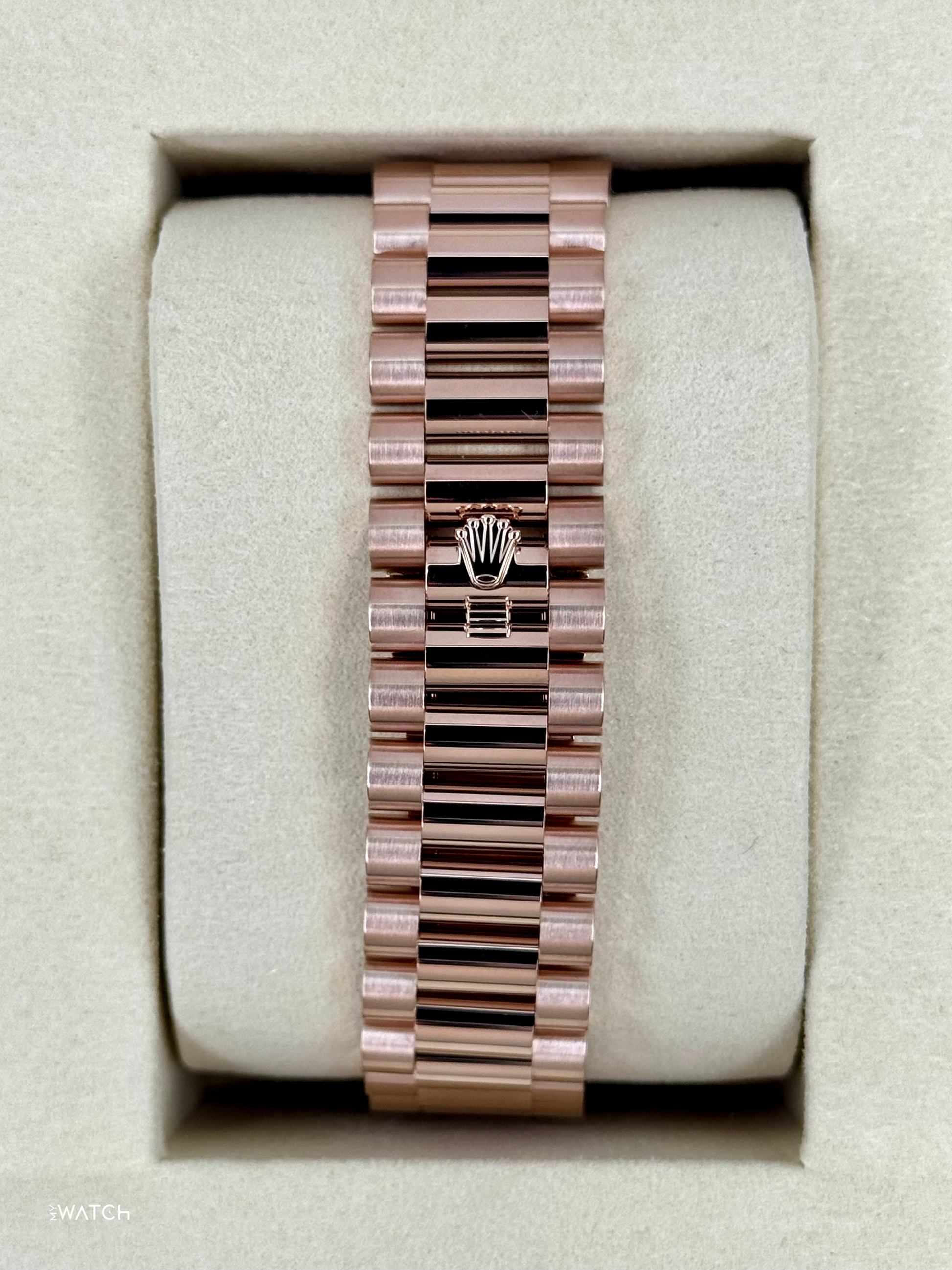 NEW 2025 Rolex Day-Date 40mm 228235 Presidential Rose Gold Olive Green Dial - MyWatchLLC