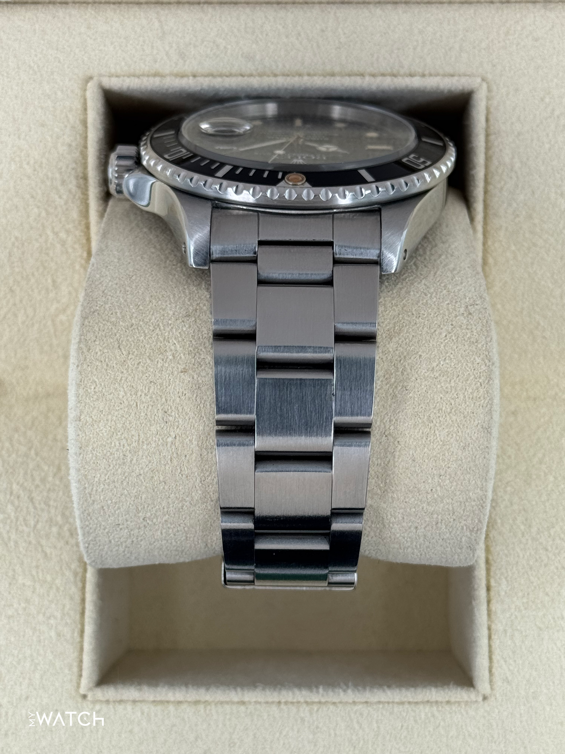 1982 Rolex Submariner 40mm 16800 Stainless Steel Black Dial - MyWatchLLC