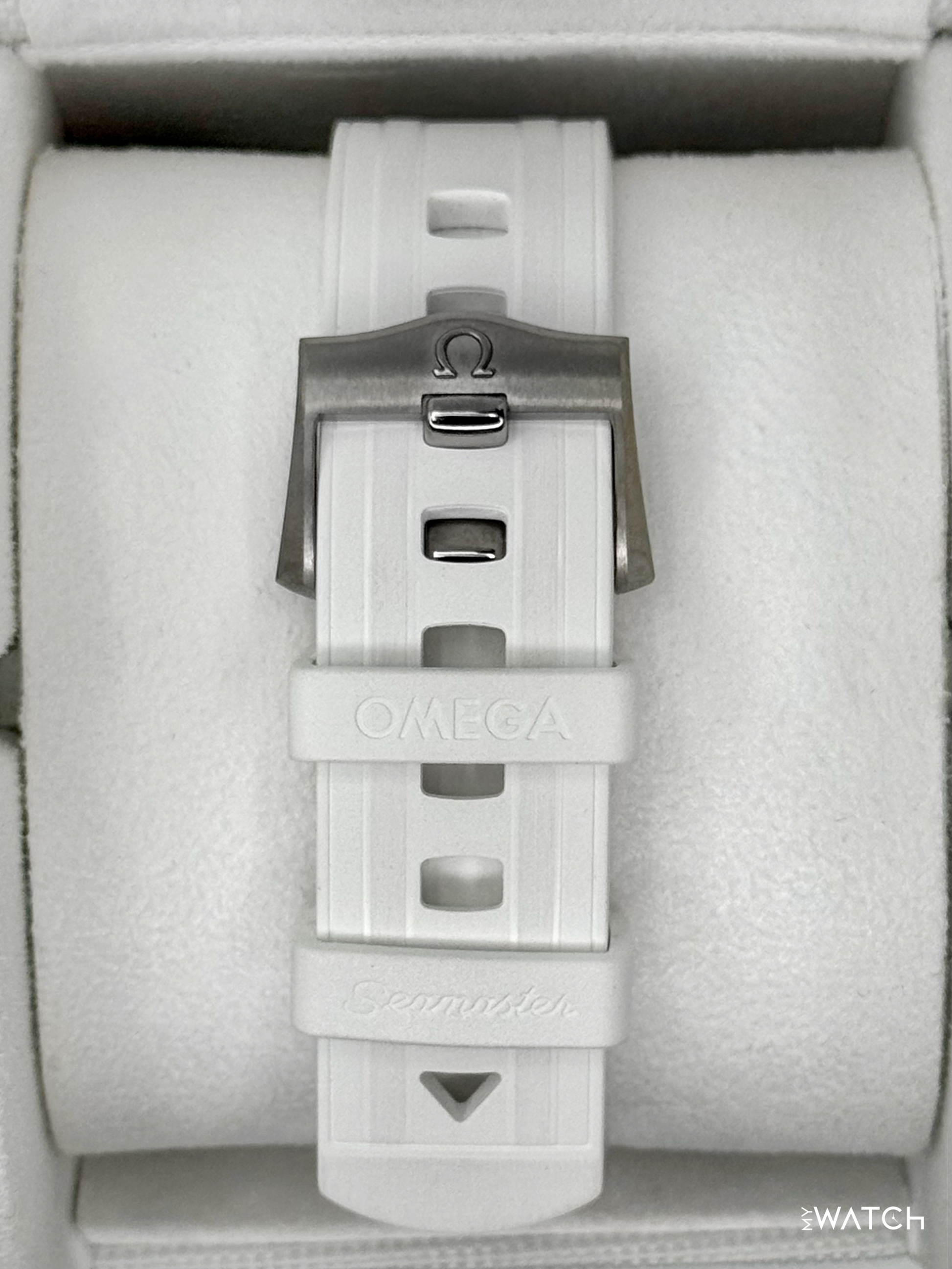 NEW 2026 Omega Seamaster Diver 300M 43.5mm 522.92.44.20.04.001 White - MyWatchLLC