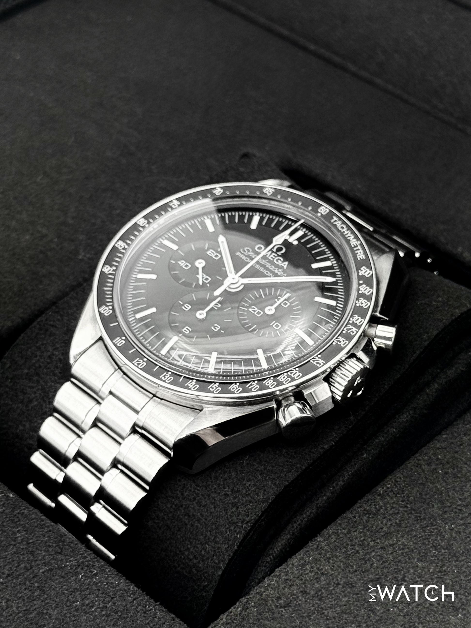 2024 Omega 42mm 310.30.42.50.01.001 Speedmaster Moonwatch - MyWatchLLC