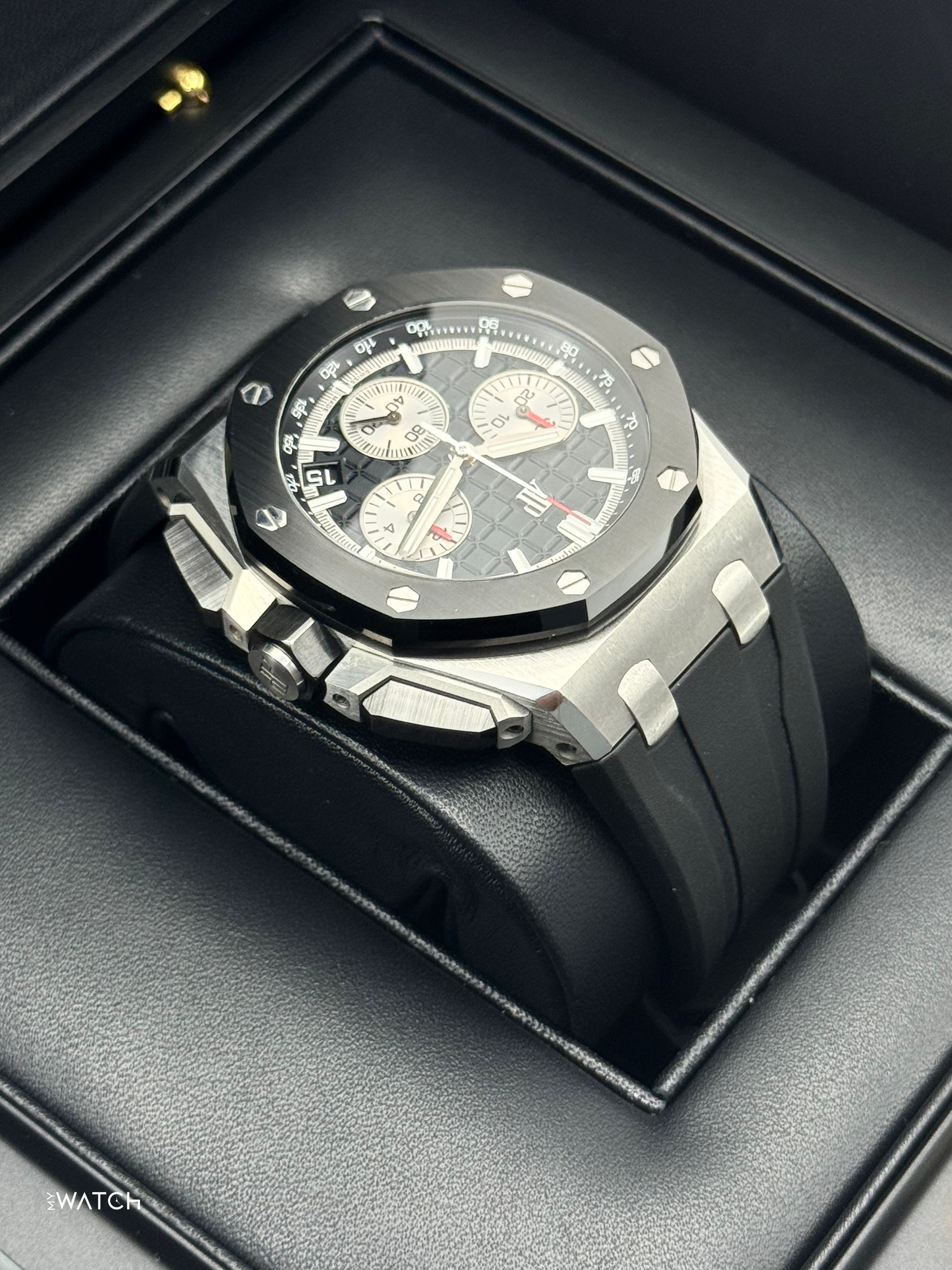 2021 Audemars Piguet Royal Oak Chronograph 43mm 26420SO Black Dial - MyWatchLLC