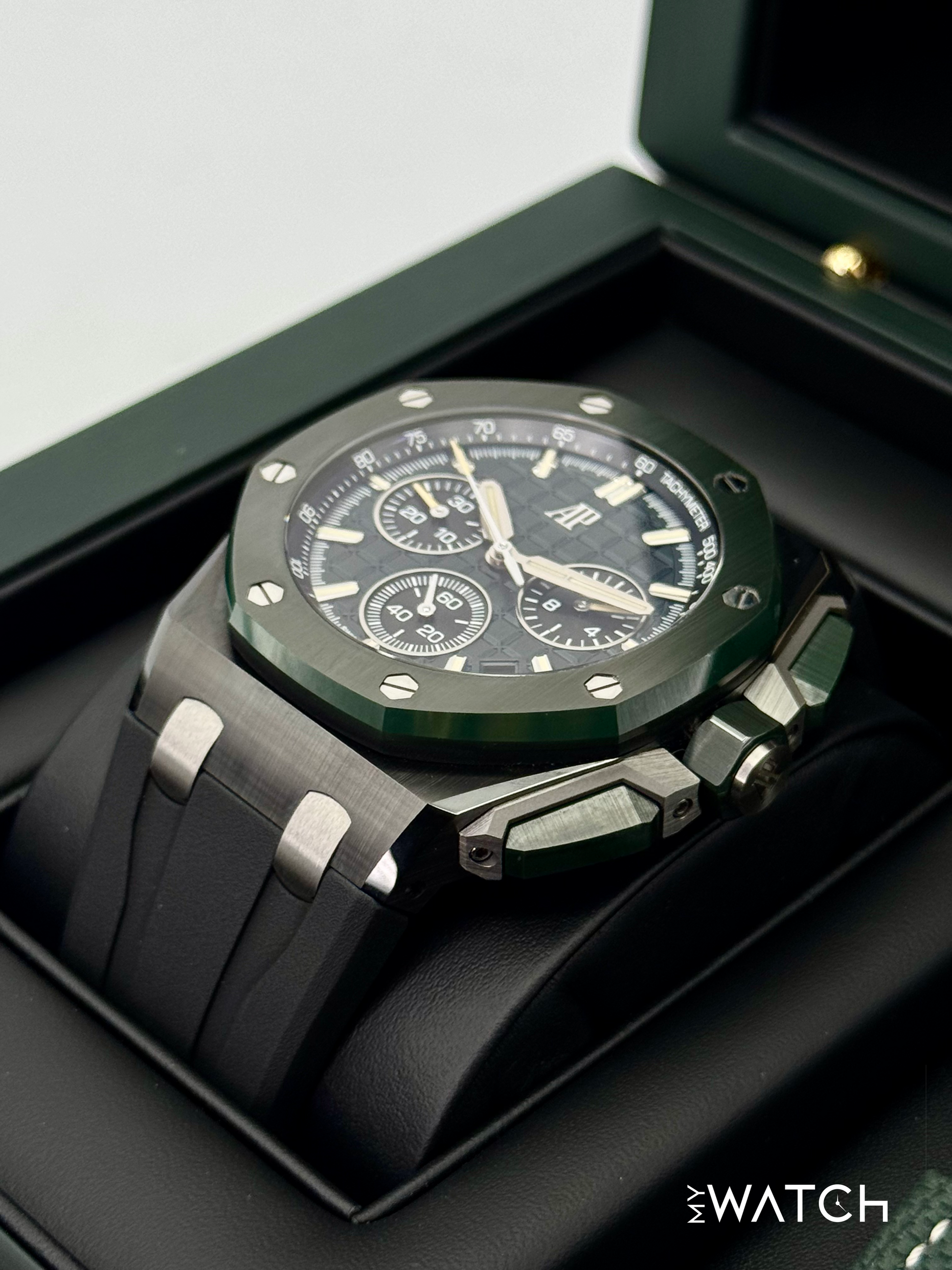 NEW 2025 Audemars Piguet Royal Oak Chroograph 43mm 26420CE Ceramic Green Dial - MyWatchLLC