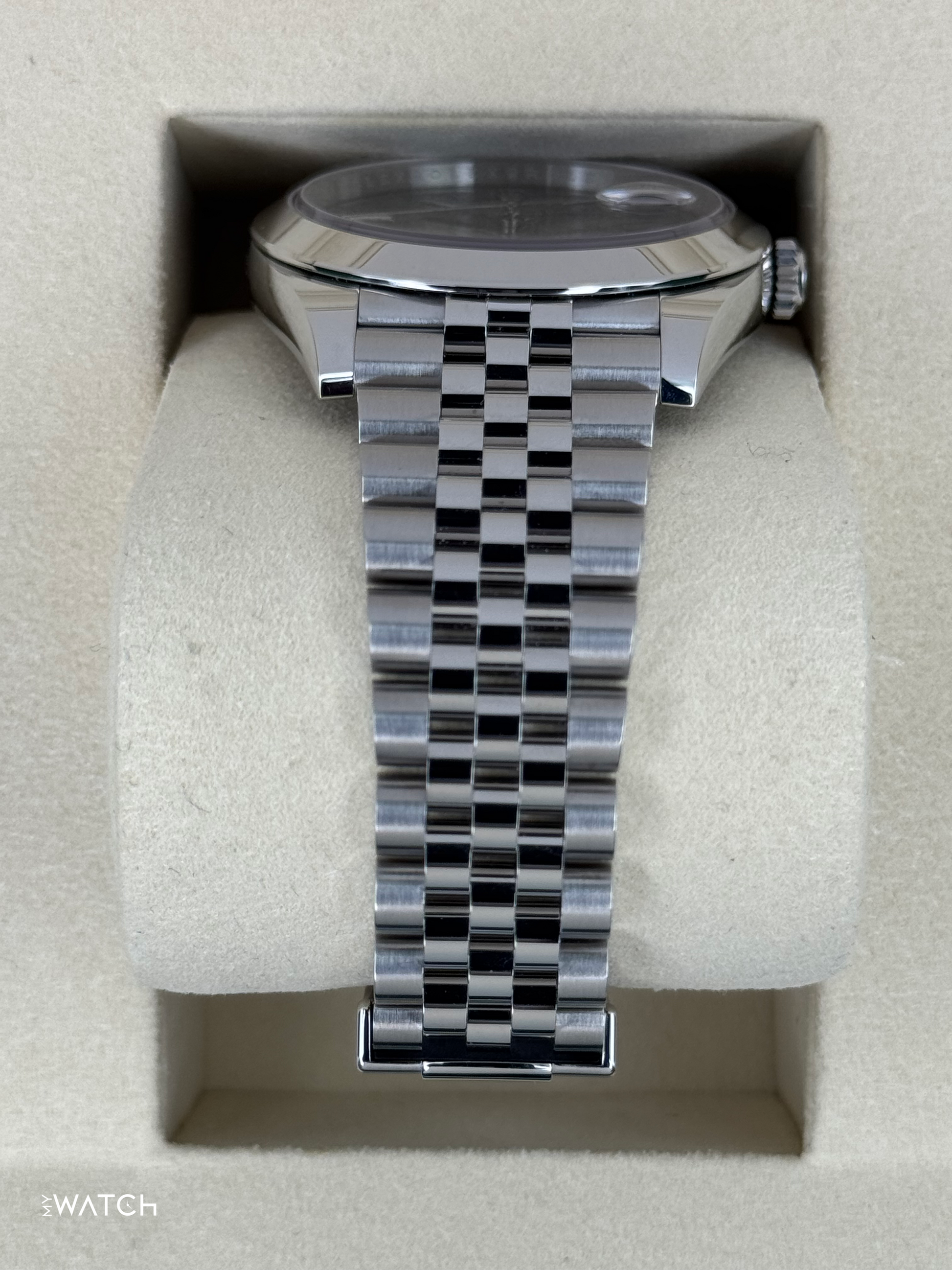 NEW 2025 Rolex Datejust 41mm 126300 Jubilee Wimbledon Dial - MyWatchLLC