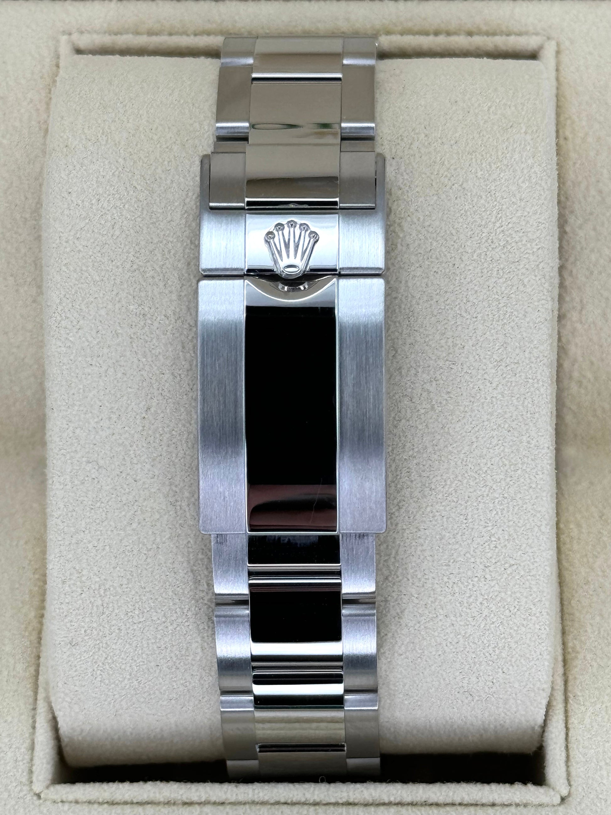 2022 Rolex Daytona 40mm 116506 Platinum Ice Blue Dial - MyWatchLLC