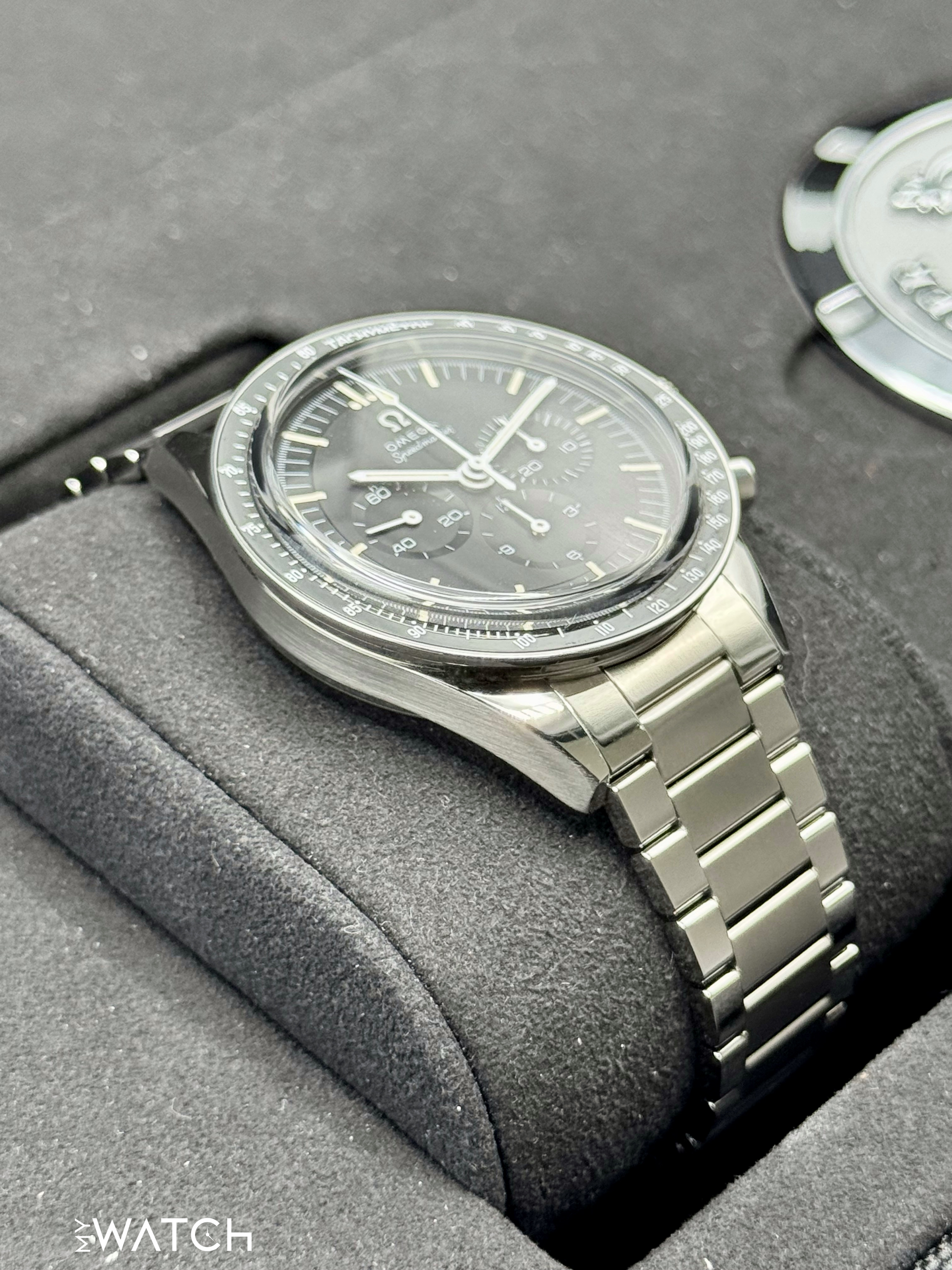 New 2024 Omega Speedmaster "Ed White" 39.7mm 311.30.40.30.01.001 - MyWatchLLC