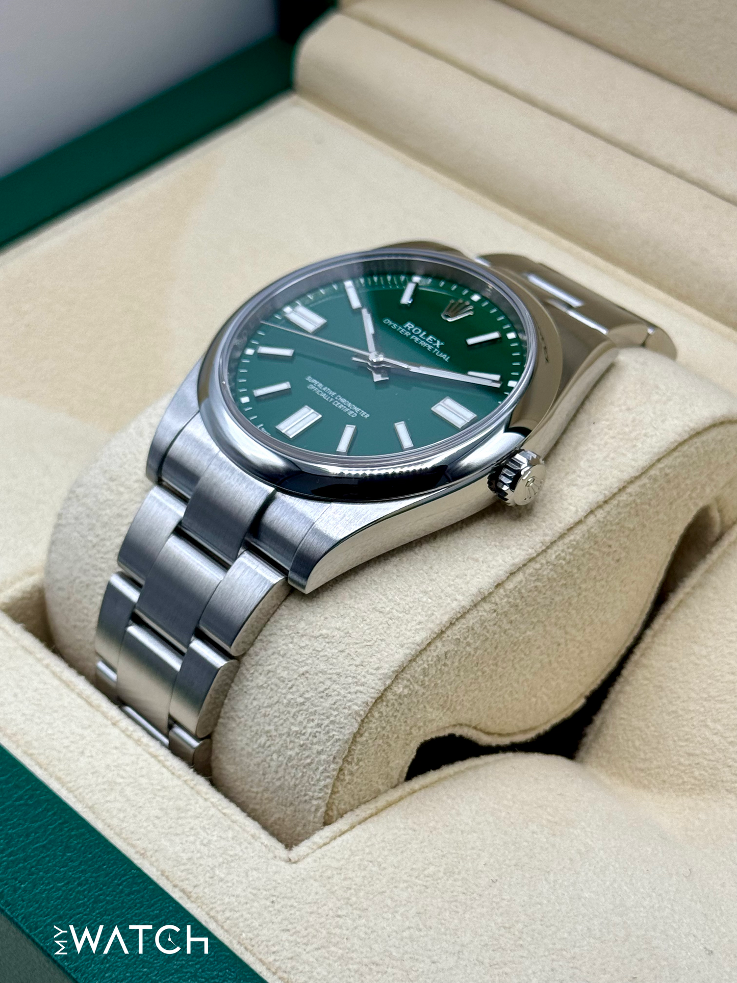 2024 Rolex Oyster Perpetual 41mm 124300 Green Dial