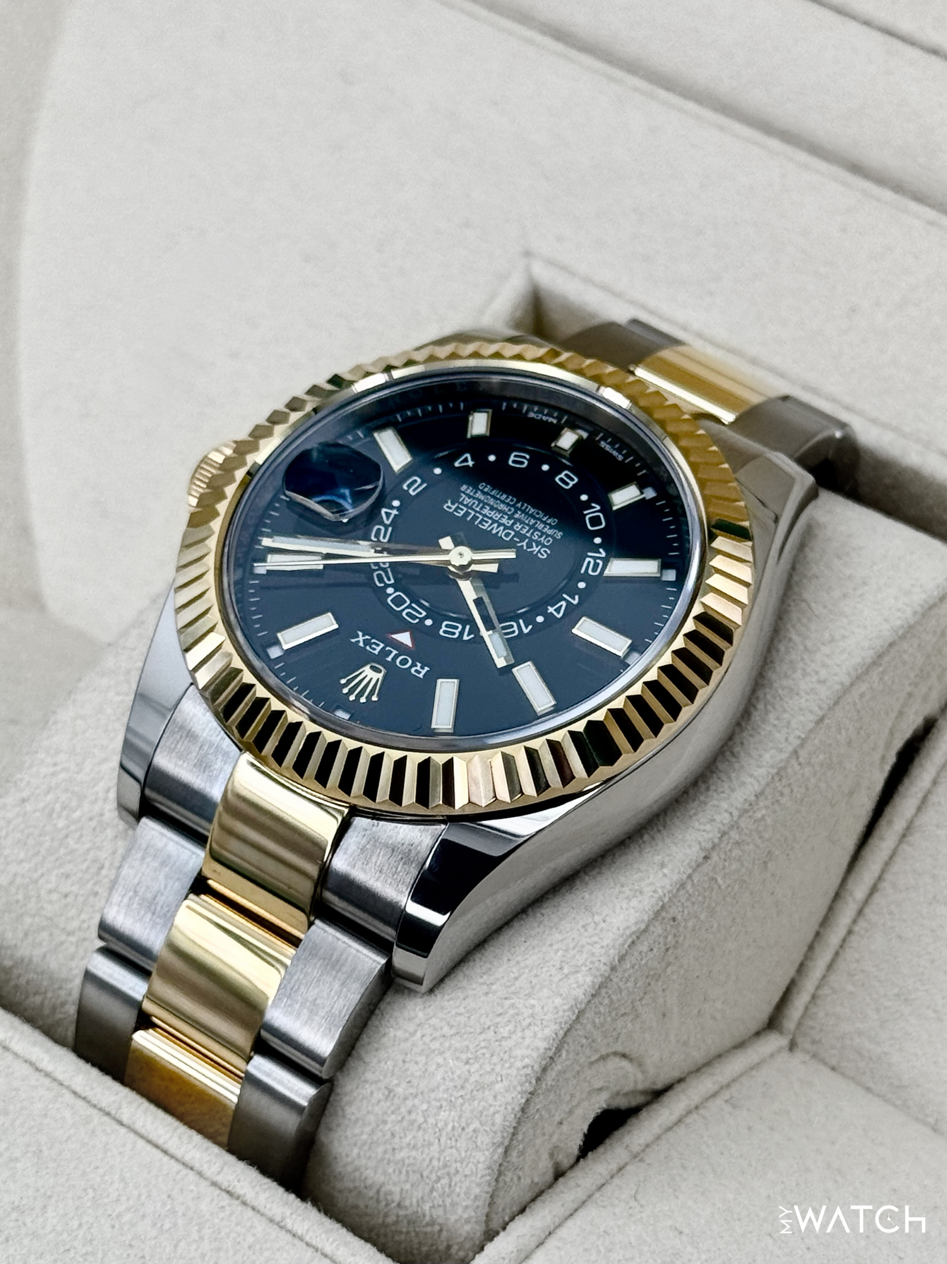 2021 Rolex Sky-Dweller 42mm 326933 Two-Tone Oyster Black Dial - MyWatchLLC
