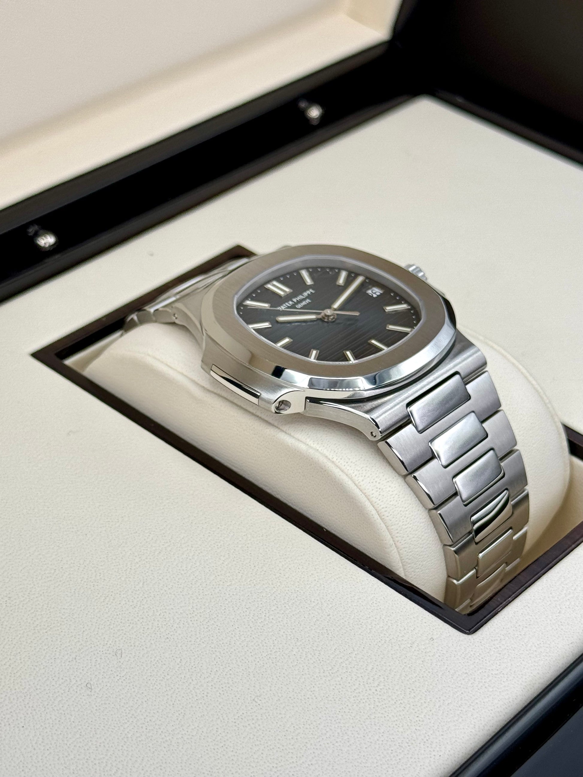 Patek Philippe Nautilus 40mm 5711/1A tainless Steel Blue Dial - MyWatchLLC