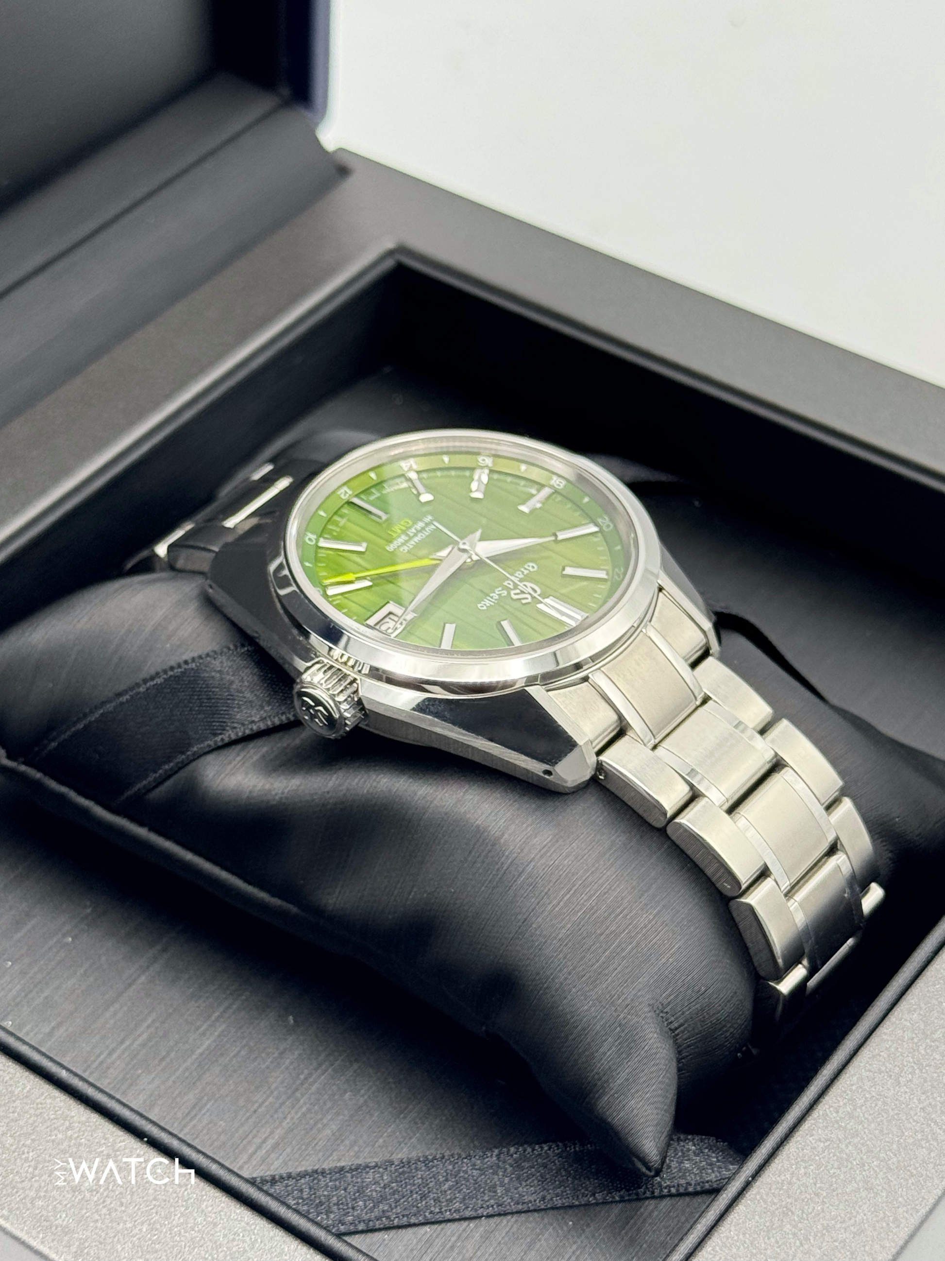 2025 Grand Seiko GMT 40mm SBGJ259G Stainless Steel Green Dial - MyWatchLLC