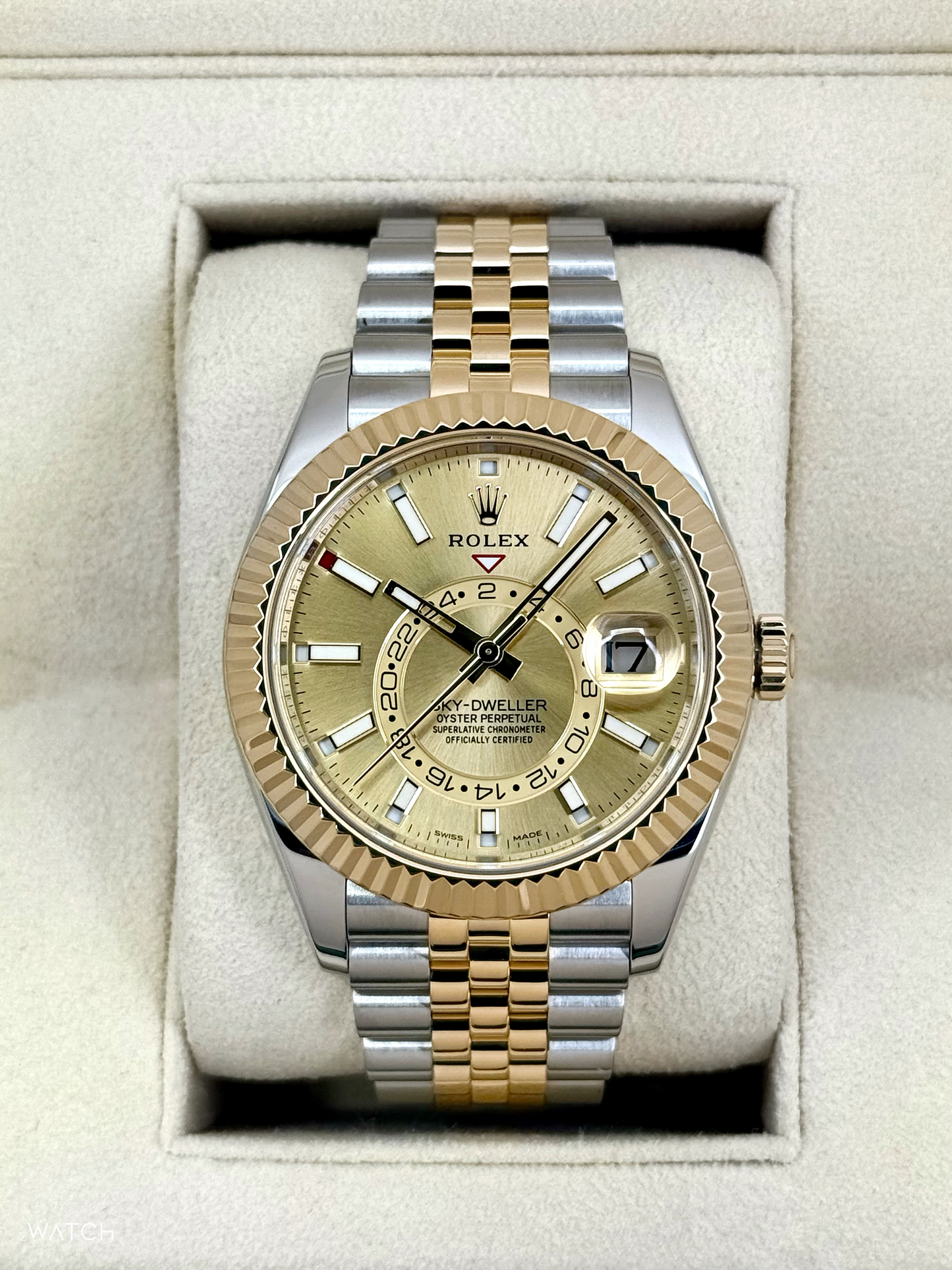 2022 Rolex Sky-Dweller 42mm 326933 Two-Tone Jubilee Champagne Dial