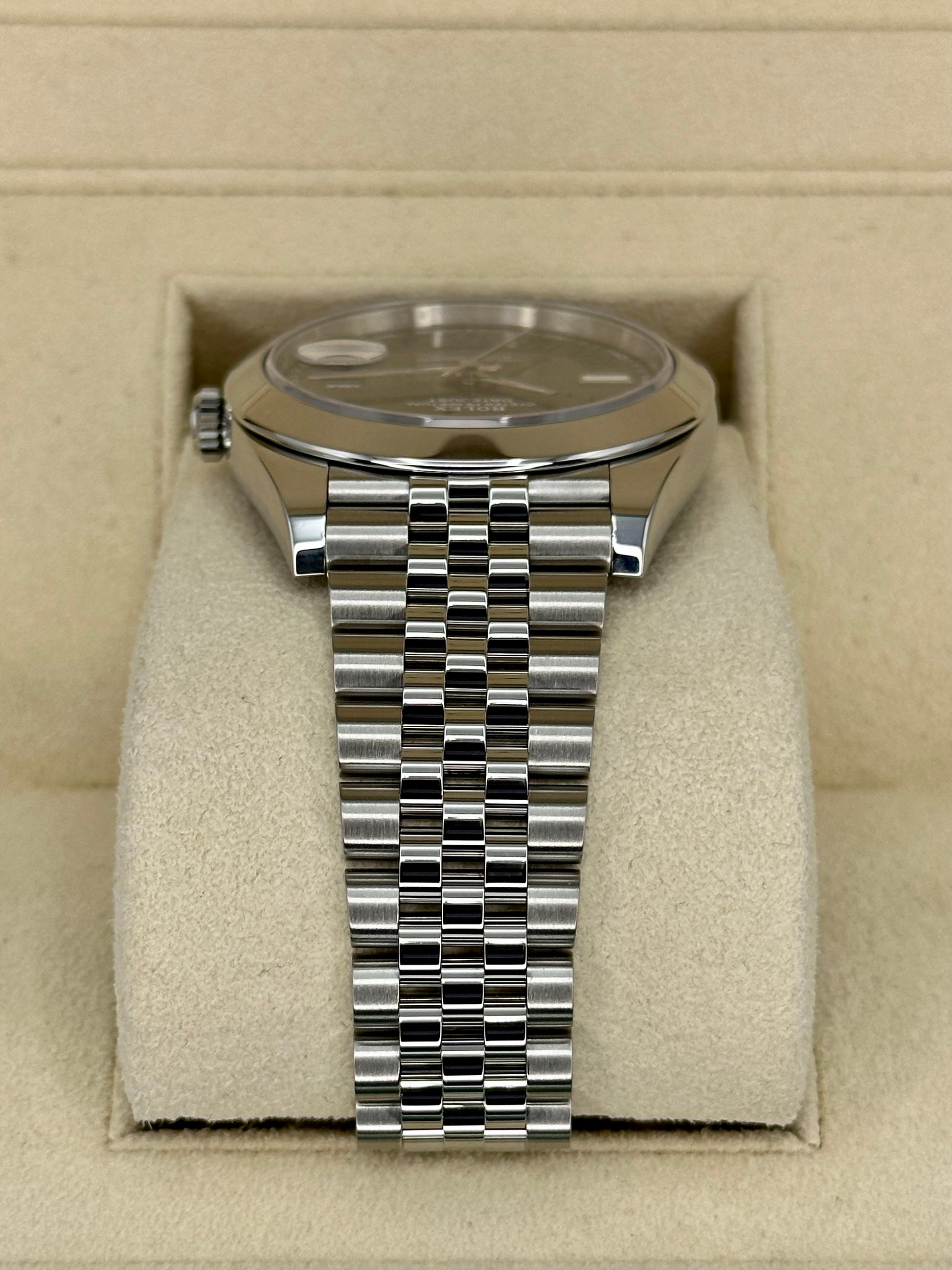 2022 Rolex Datejust 41mm 126300 Jubilee Wimbledon Dial - MyWatchLLC