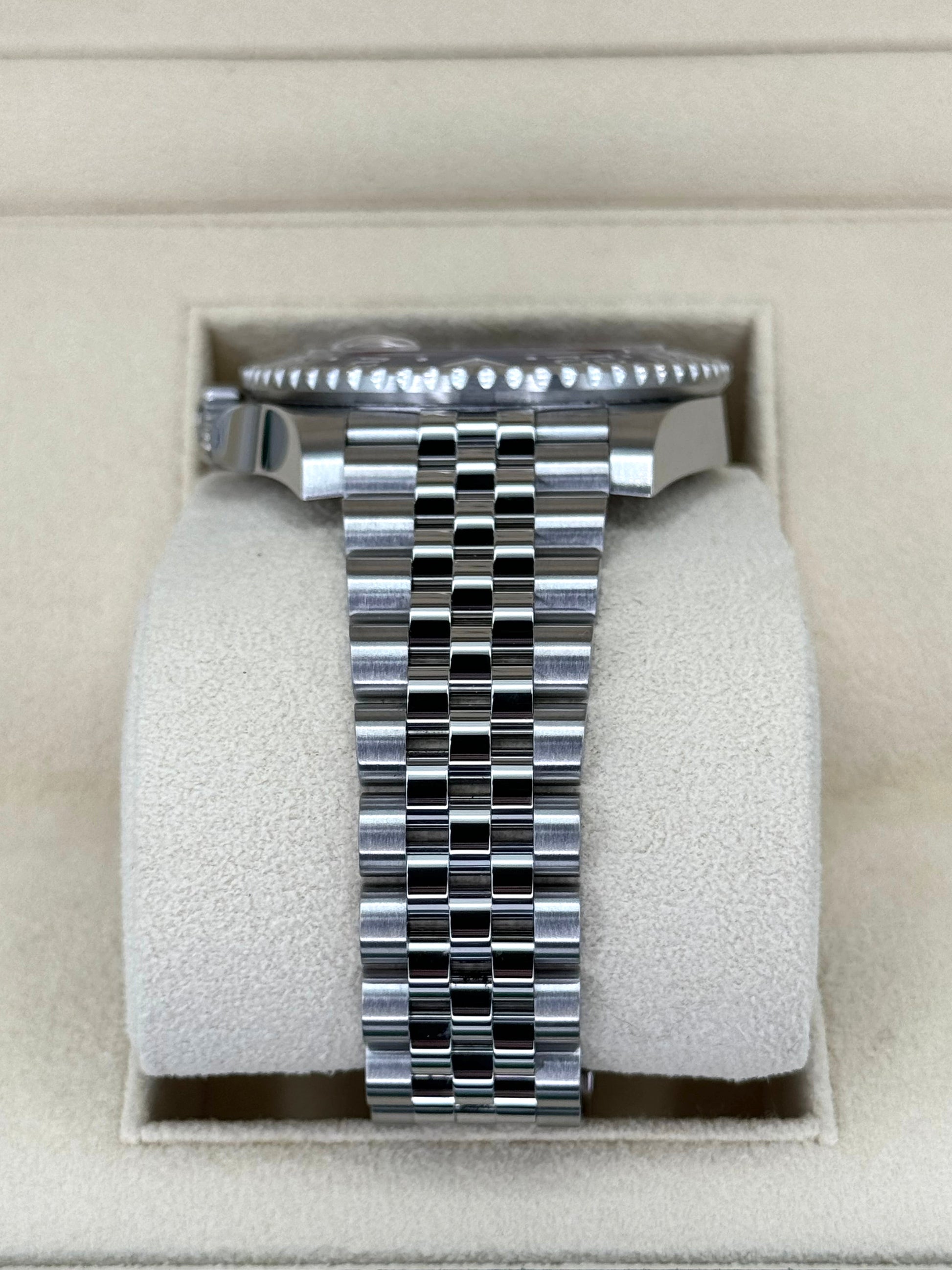 2023 Rolex GMT-Master II "Pepsi" 40mm 126710BLRO Jubilee Black Dial - MyWatchLLC