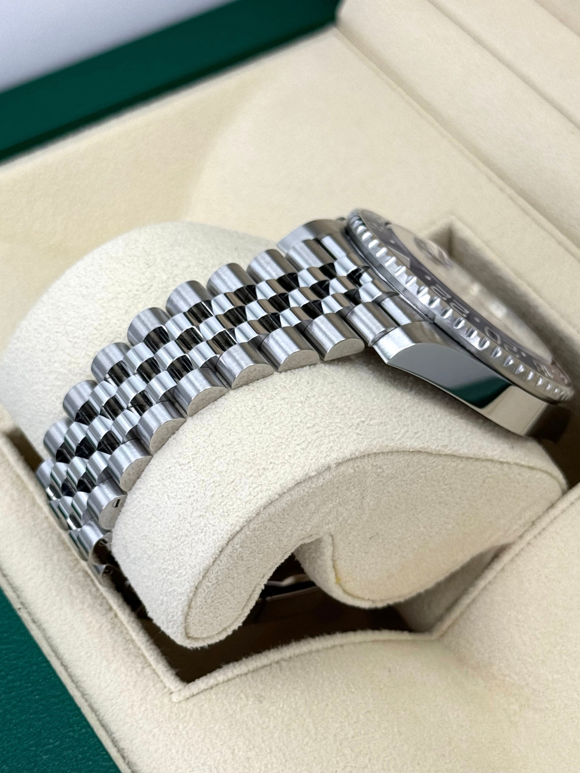 2023 Rolex GMT-Master II "Pepsi" 40mm 126710BLRO Jubilee Black Dial - MyWatchLLC