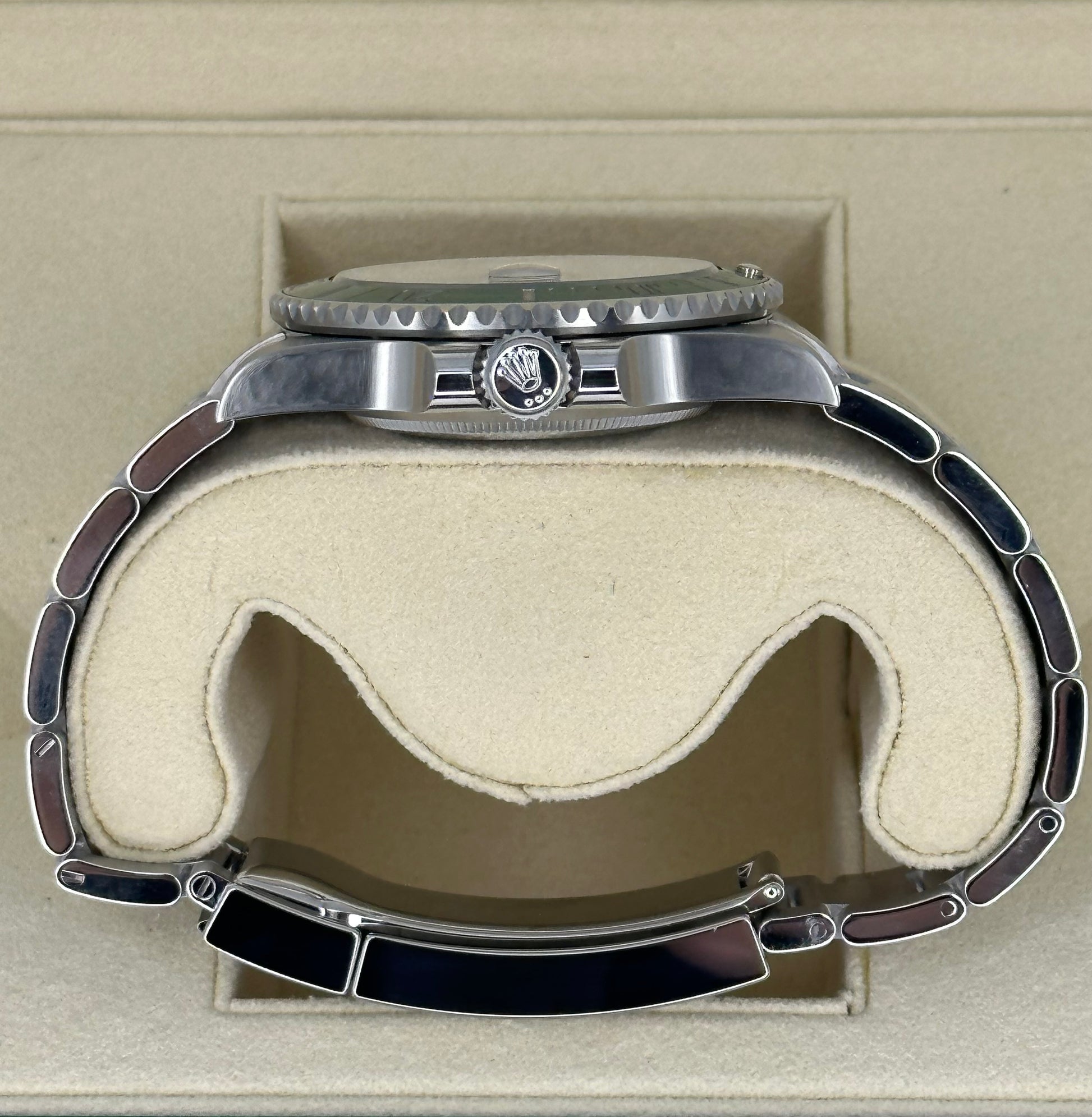 2023 Rolex Submariner Date “Starbucks” 41mm 126610LV Oyster Black Dial - MyWatchLLC