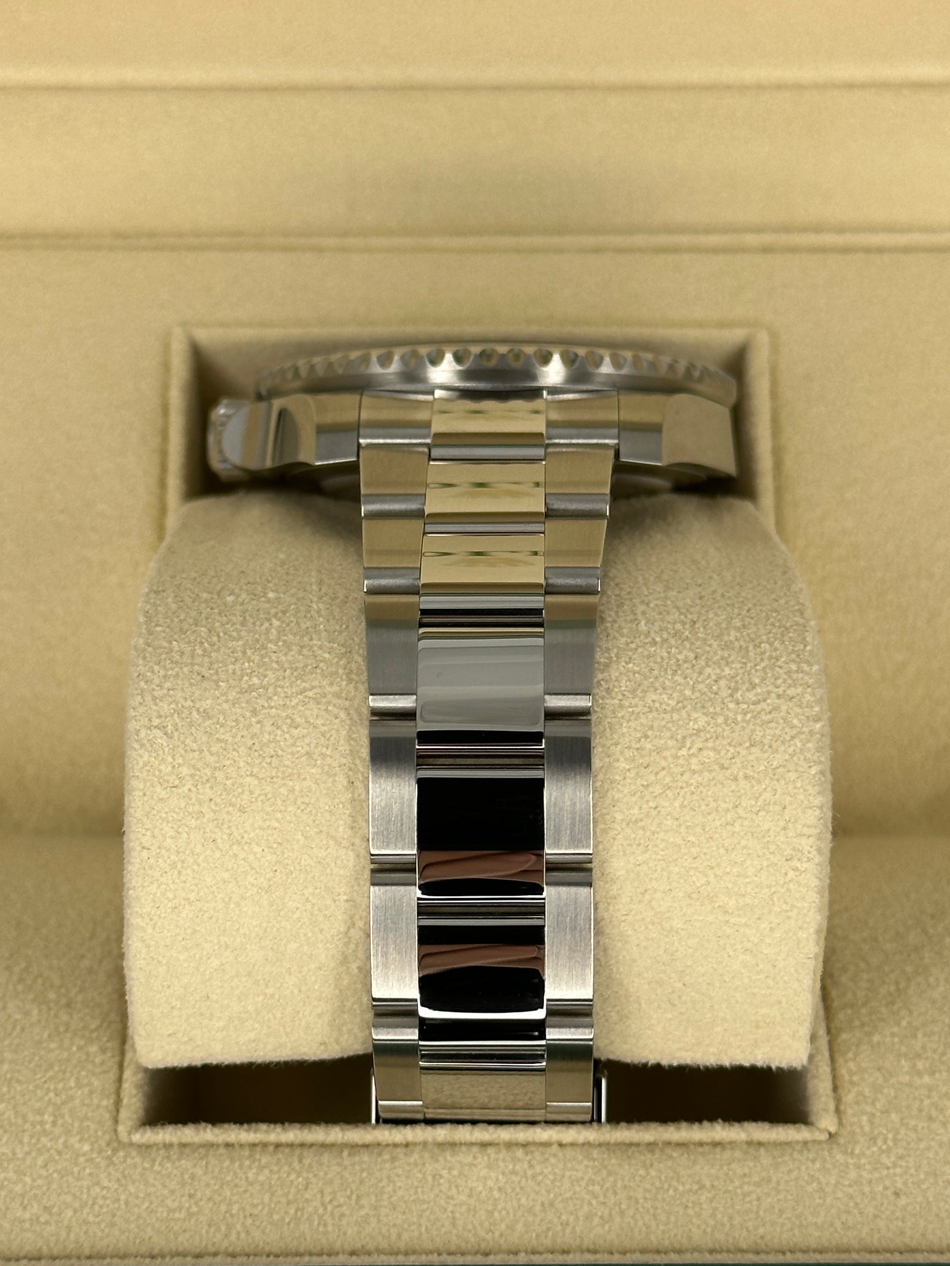 NEW 2023 Rolex GMT-Master II "Batman" 40mm 126710BLNR Oyster Black Dial - MyWatchLLC