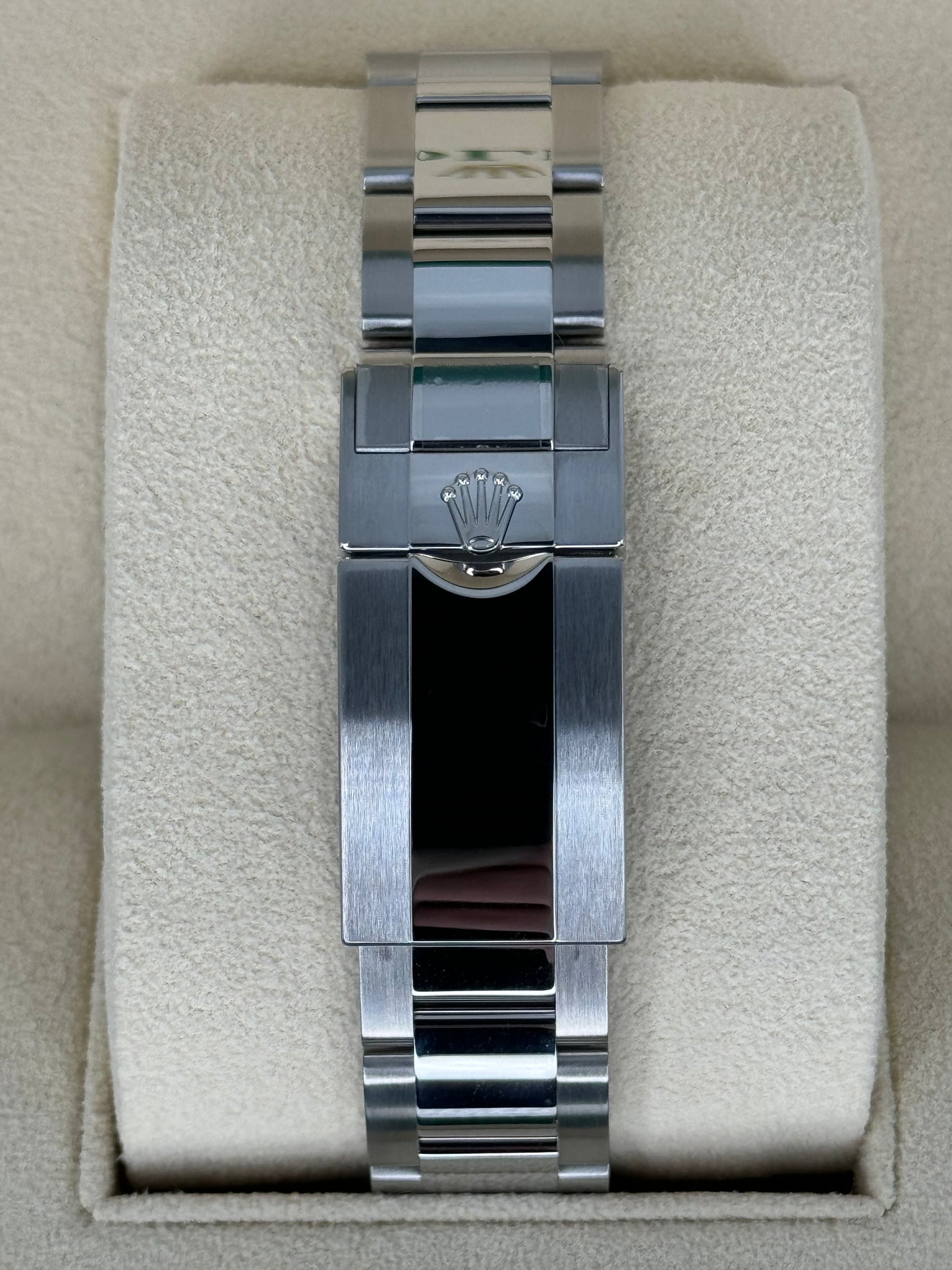 NEW 2023 Rolex GMT-Master II "Pepsi" 40mm 126710BLRO Oyster Black Dial - MyWatchLLC