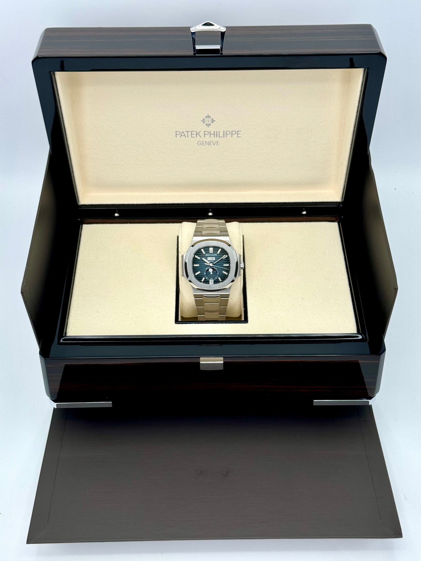 NEW 2022 Patek Philippe 40.5mm 5726/1A-014 Nautilus Moonphase Blue Dial - MyWatchLLC
