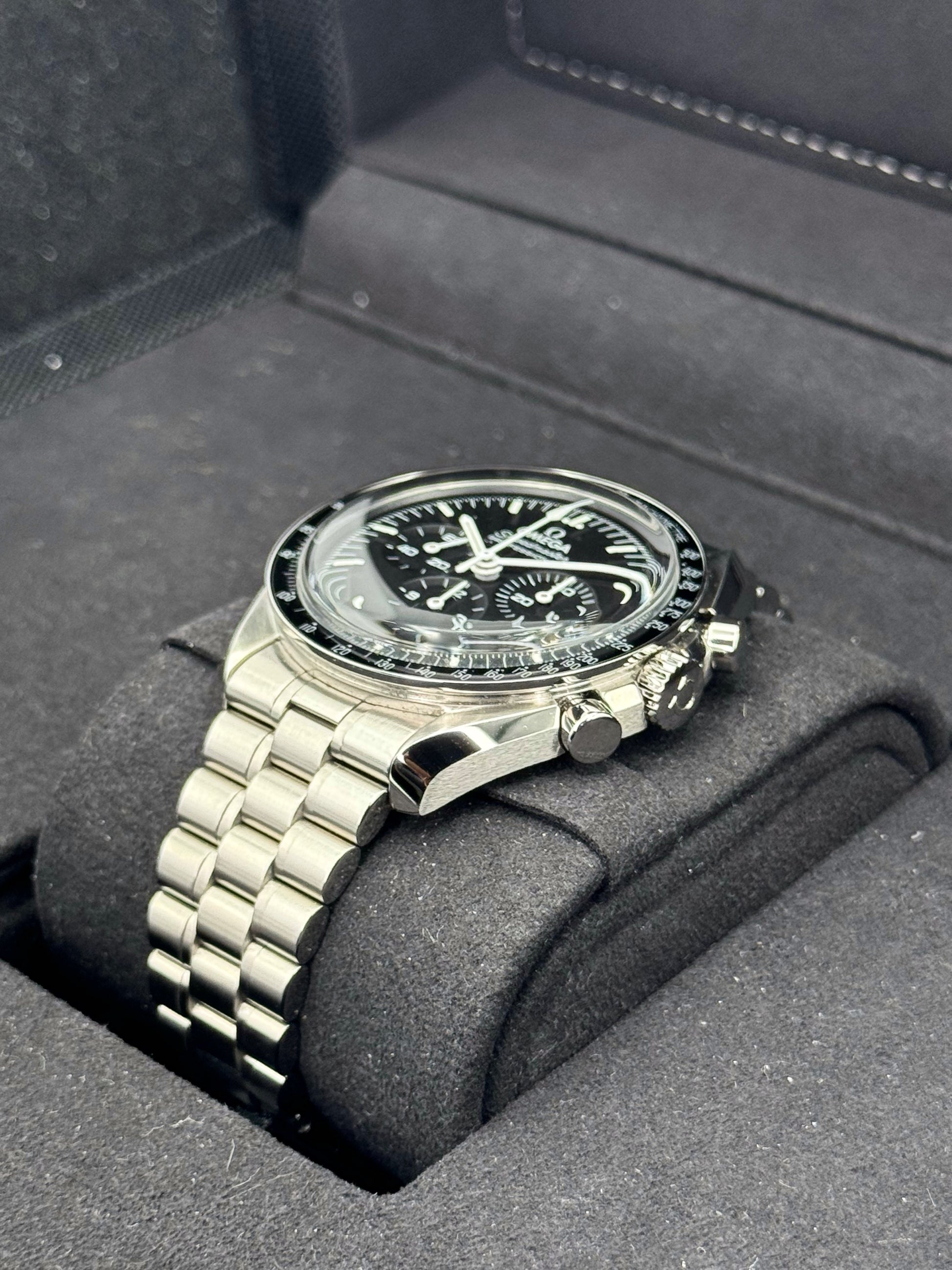 2021 Omega 42mm 310.30.42.50.01.001 Speedmaster Moonwatch - MyWatchLLC