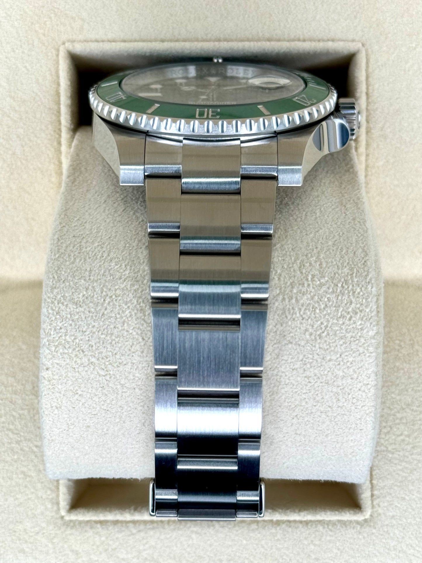 2018 Rolex Submariner “Hulk” 40mm 116610LV Green Dial - MyWatchLLC