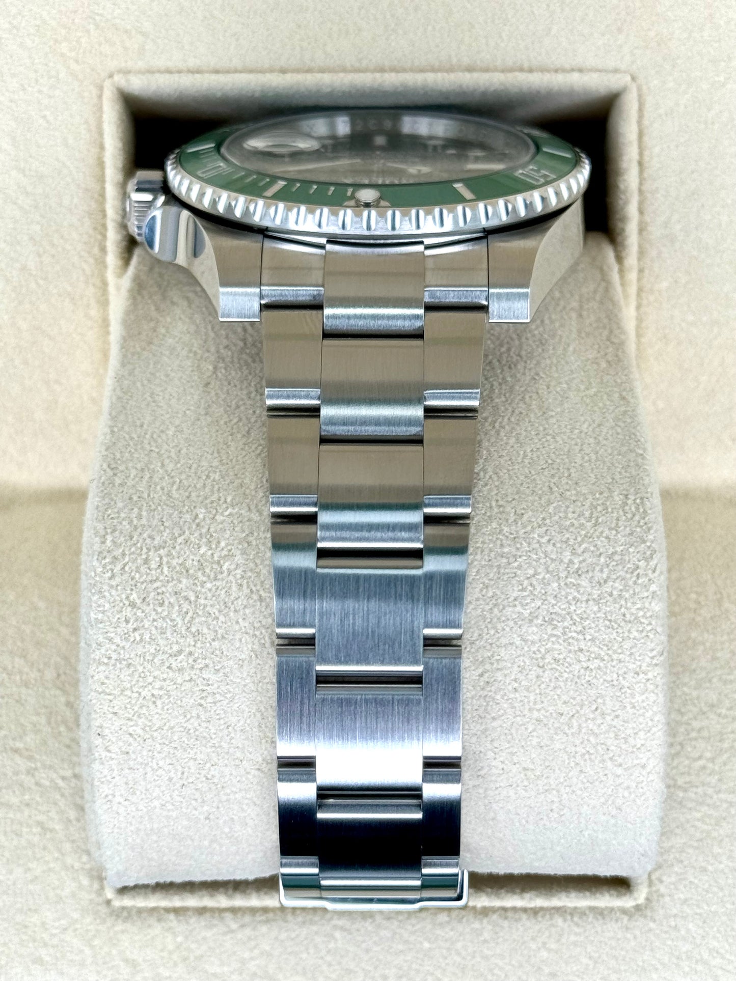 2018 Rolex Submariner “Hulk” 40mm 116610LV Green Dial - MyWatchLLC