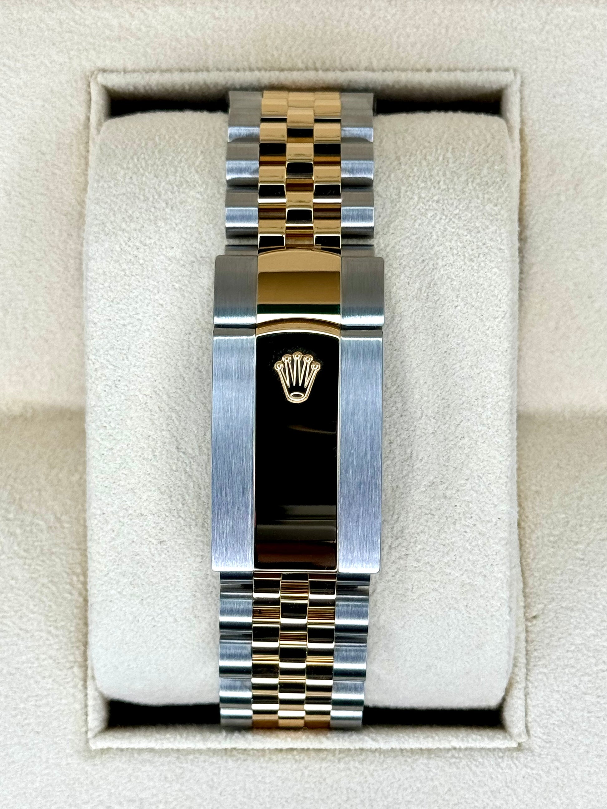 NEW 2024 Rolex Sky-Dweller 42mm 336933 Jubilee Champagne Dial - MyWatchLLC