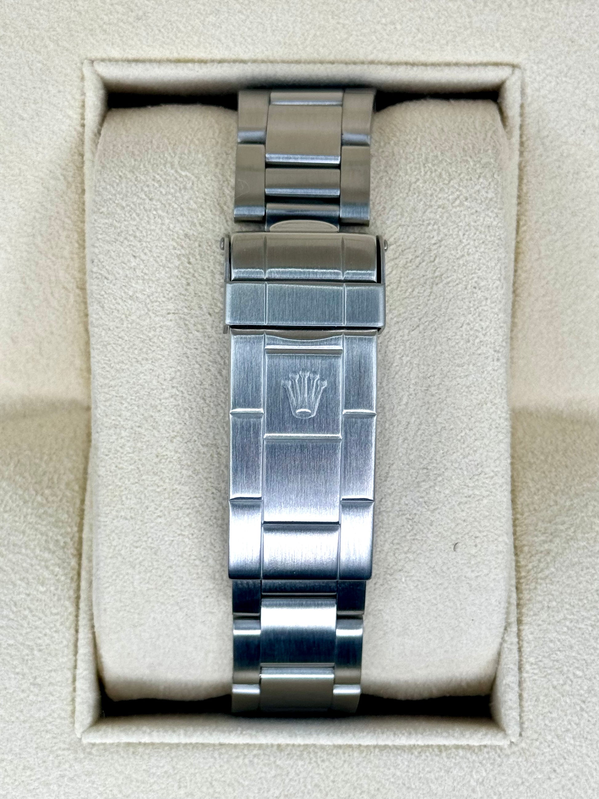 2001 Rolex Submariner Date 40mm 16610 Stainless Steel Black Dial - MyWatchLLC