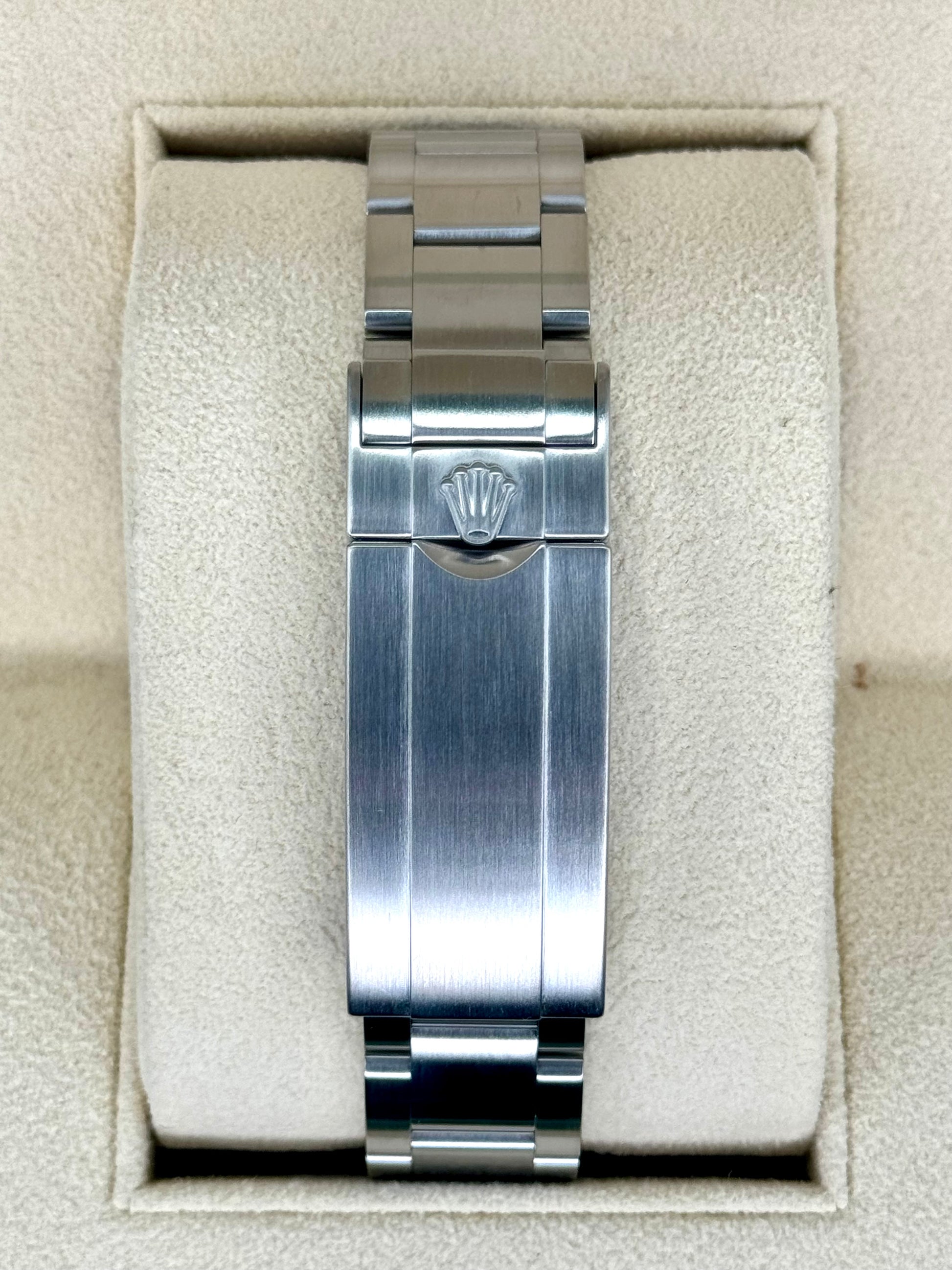 2019 Rolex Submariner "Hulk" 40mm 116610LV Green Dial - MyWatchLLC